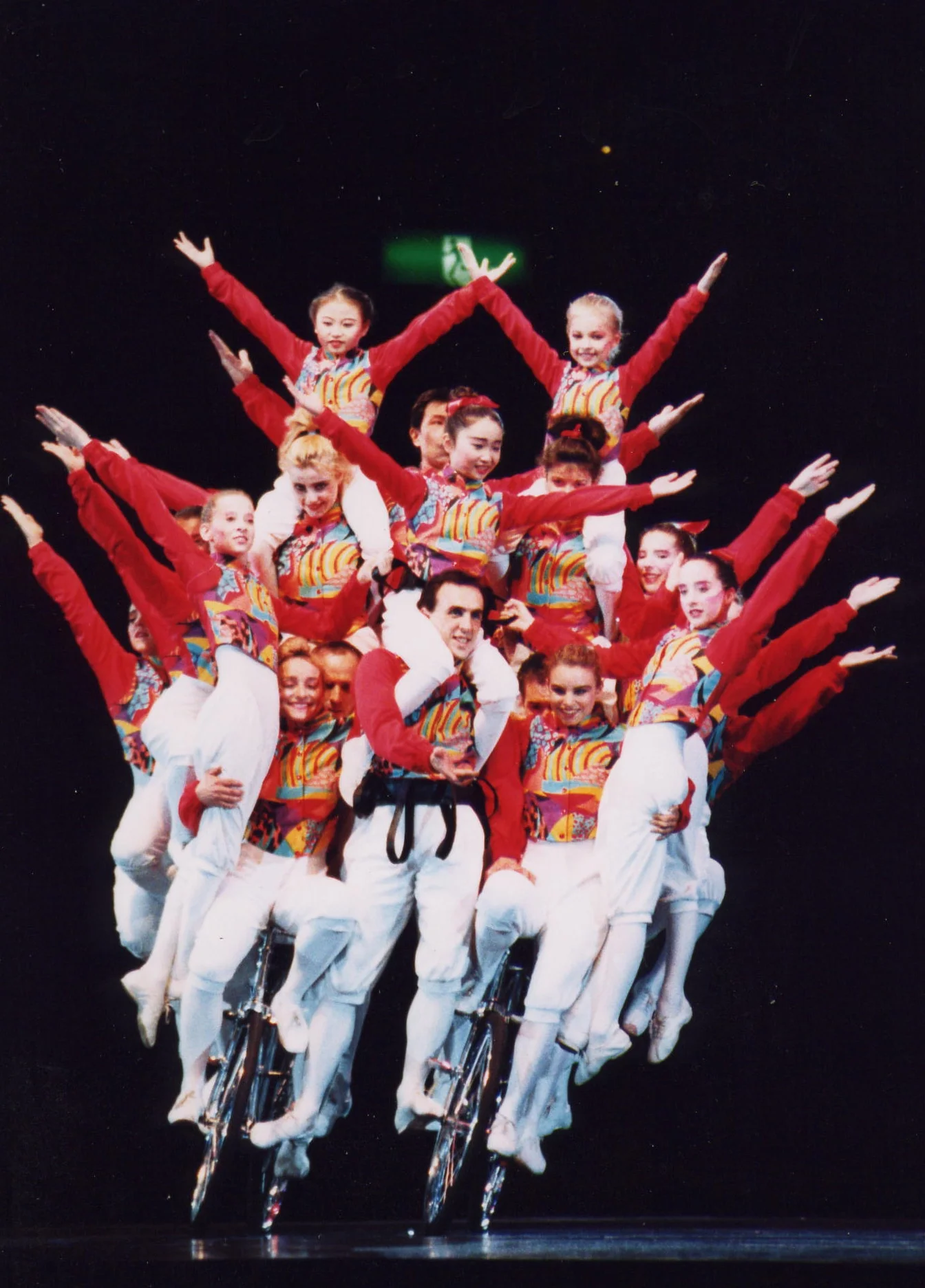 Fascination was also remembered for the incredible acrobatic bicycle act in which Katya was part of. (top right)