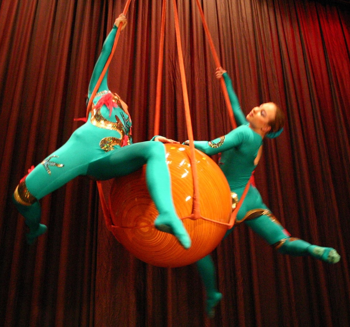 The aerial sphere was one of the new acts of Cirque Nouvel Air. (Katya on right)