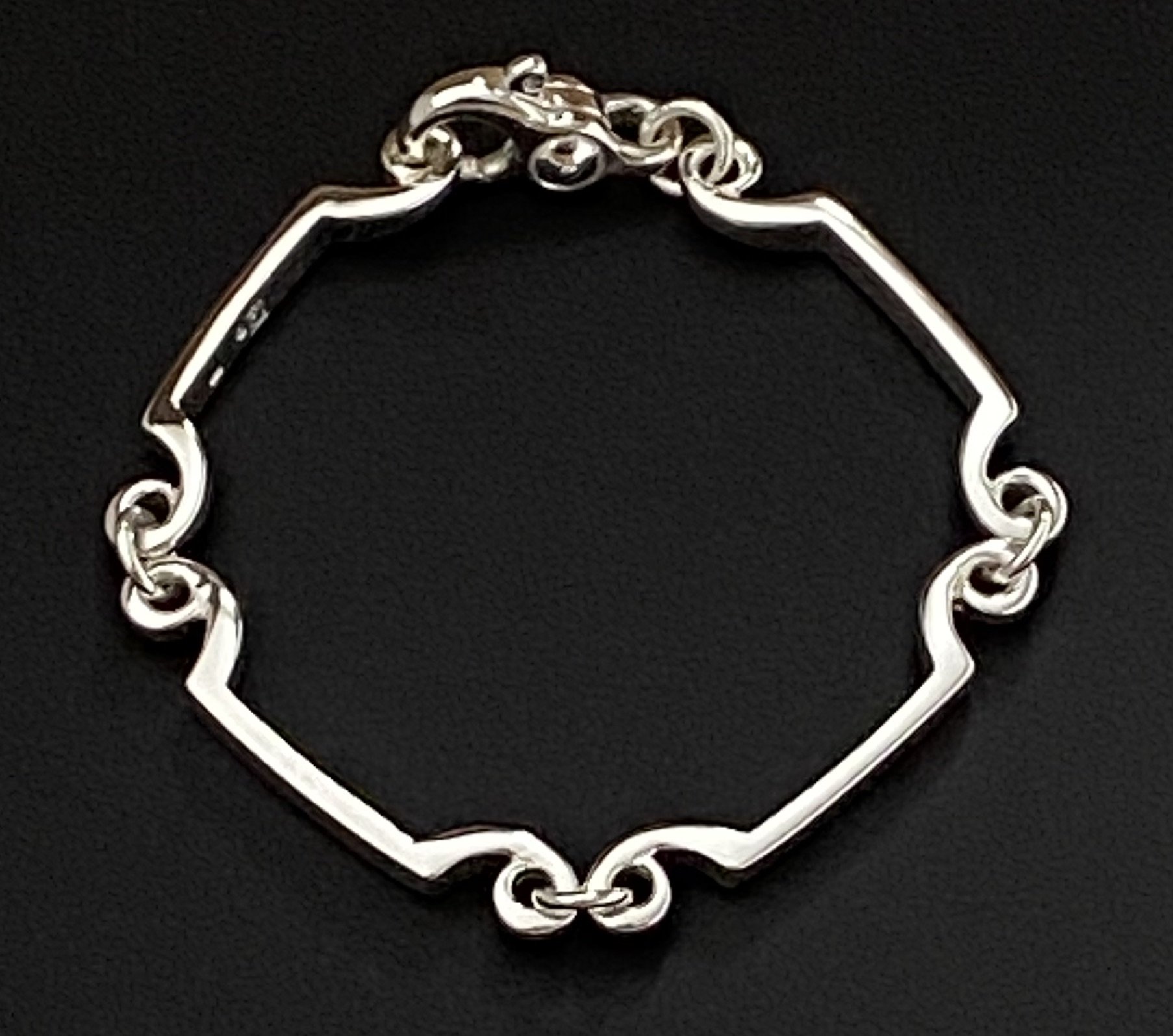 FROM $490 ・2X SCROLL LINK BRACELET