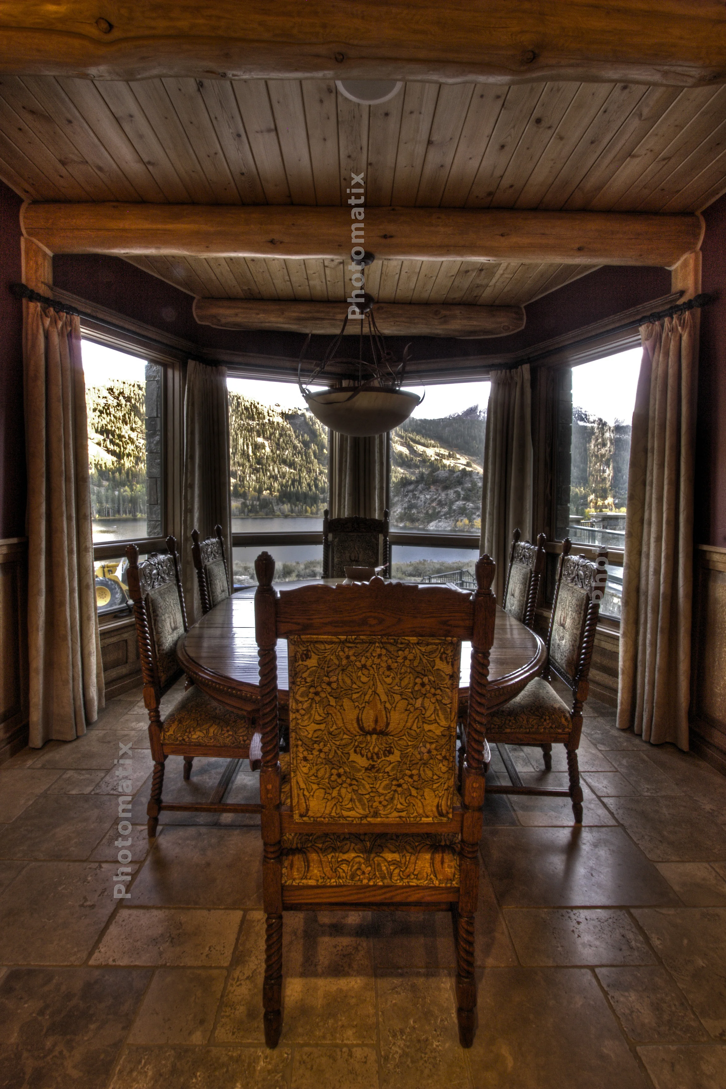 Kitchen nook.jpg