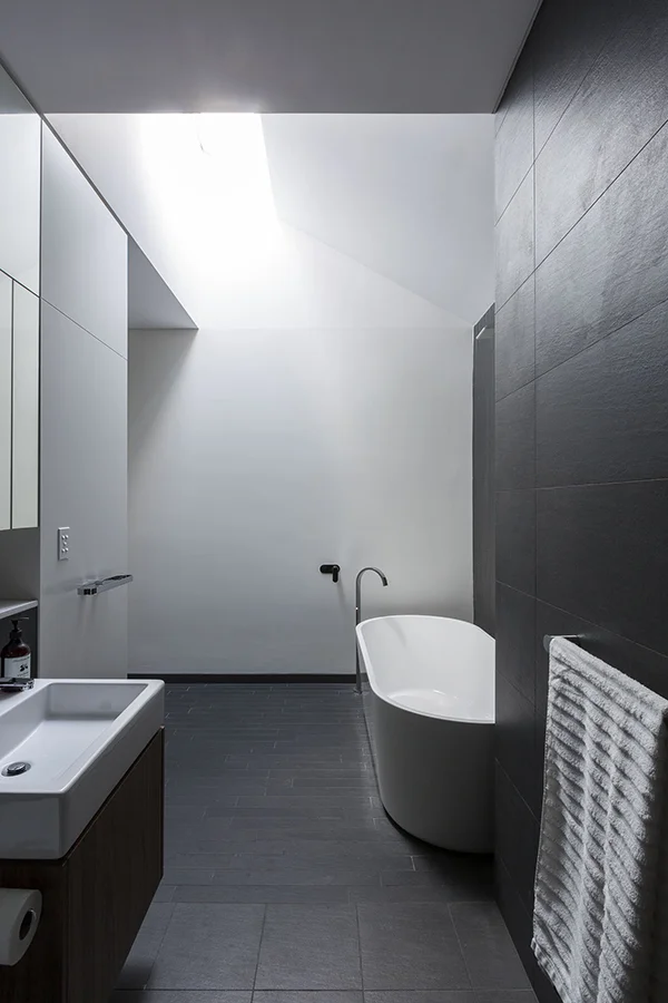 Mark Szczerbicki_Rodd Point House_4D6C9647.JPG