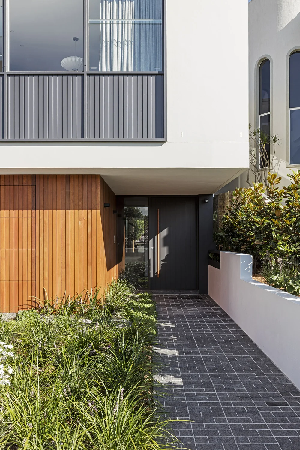 MS_Russell Lea_0A8A0191.JPG