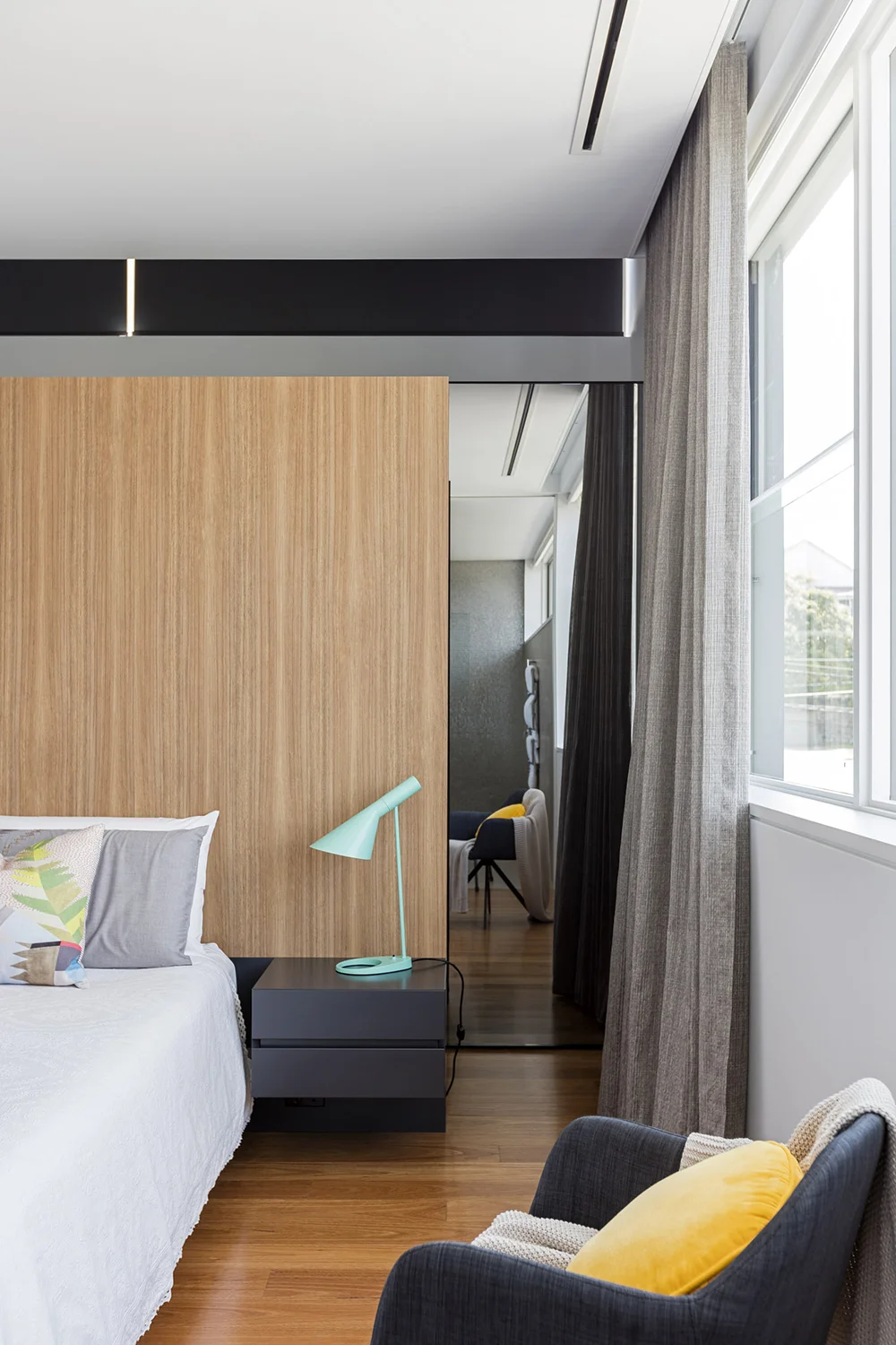 MS_Russell Lea_0A8A0441.JPG