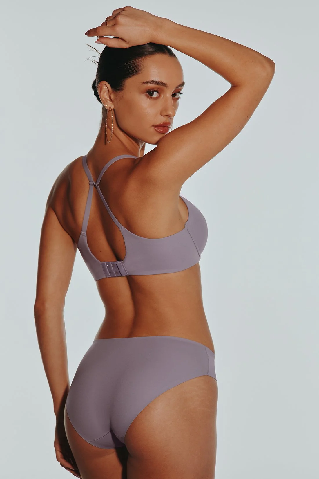 Q125_LS_STU_CAM_CSRBRA_CSBKUW_DREAMY_LILAC_2729.jpg
