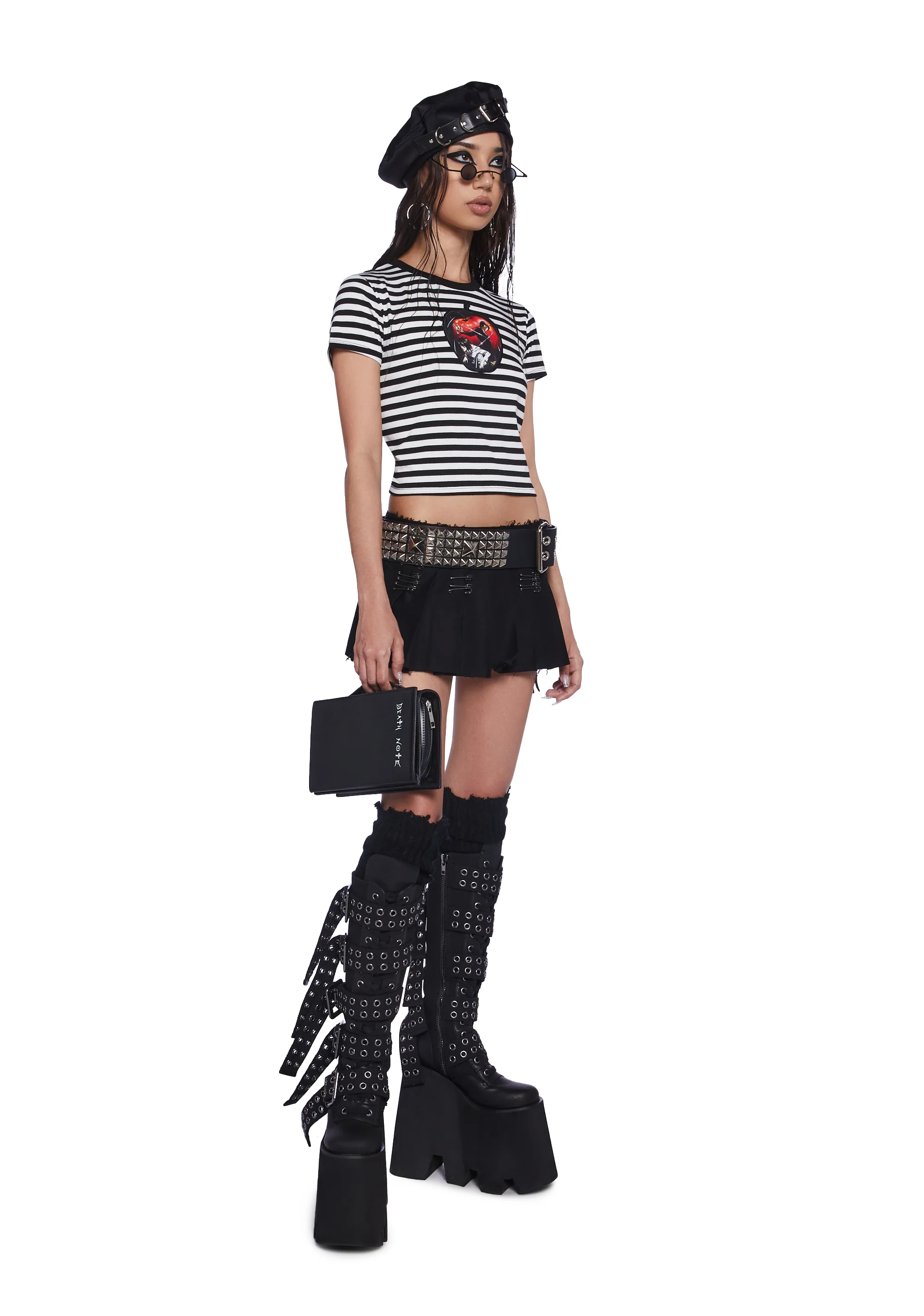 s1866857_f_r_dolls_kill_x_death_note_stripe_baby_tee_with_printed_apple_applique_blk_wht_290350_0076_24_04_24jpg.png