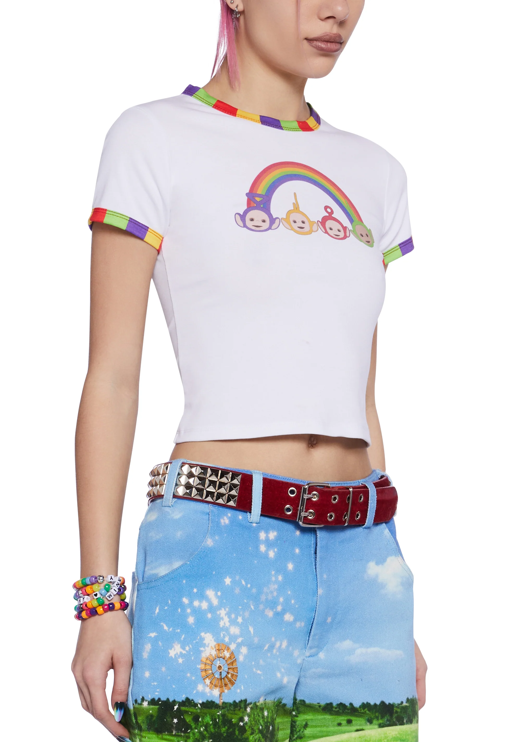 s1866775_f_r_dolls_kill_x_teletubbies_rainbow_trim_baby_tee_with_embroidery_graphics_white_290338_0620_24_03_26.png