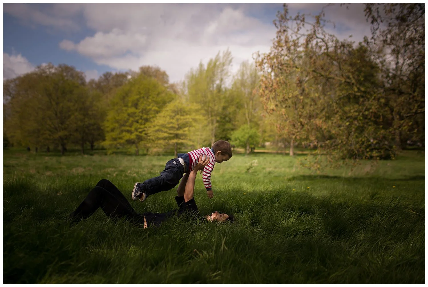 relaxed-family-photographer.jpg