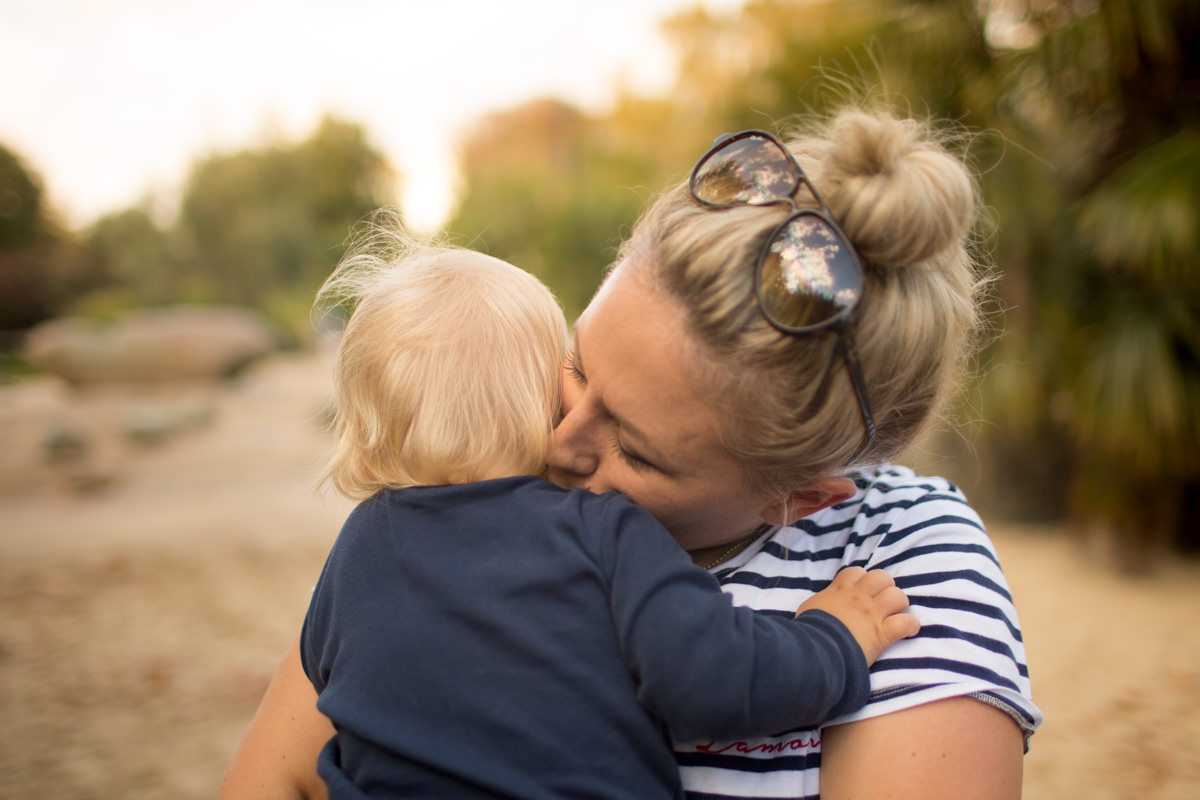 mum-and-baby-photography-session.jpg