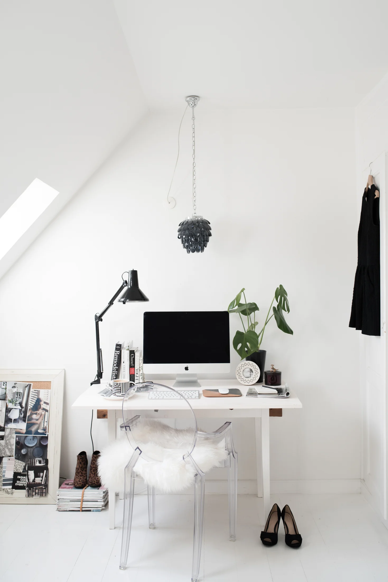Traveling Mama attic studio-17.jpg