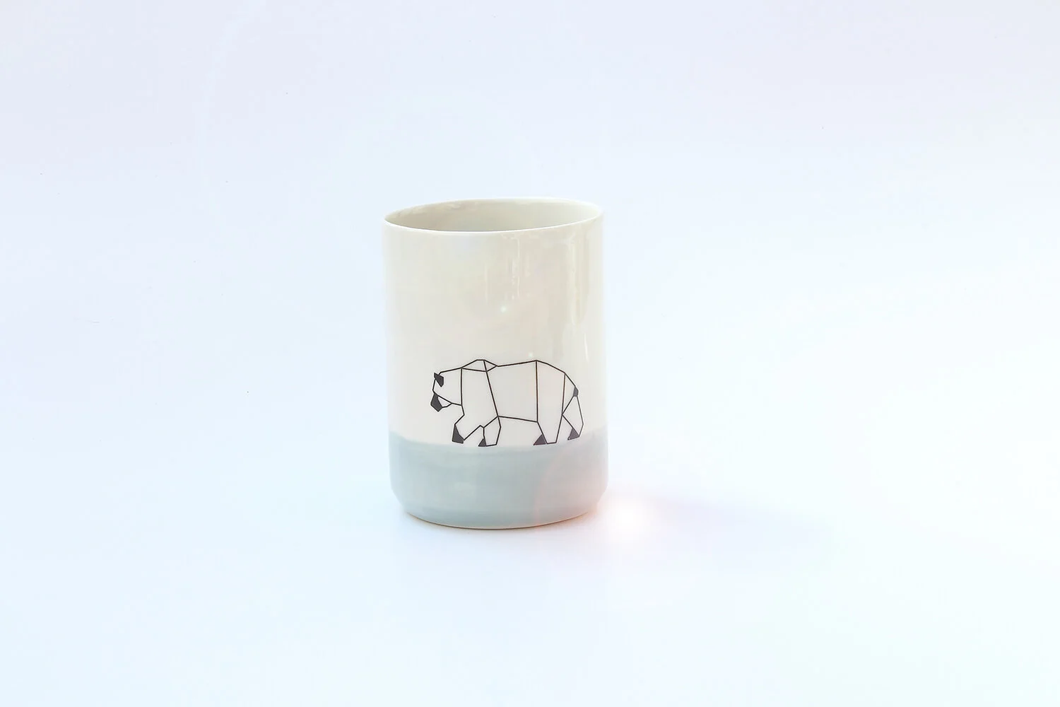 BECHER-FLOETE-BAER-HELLBLAU.JPG