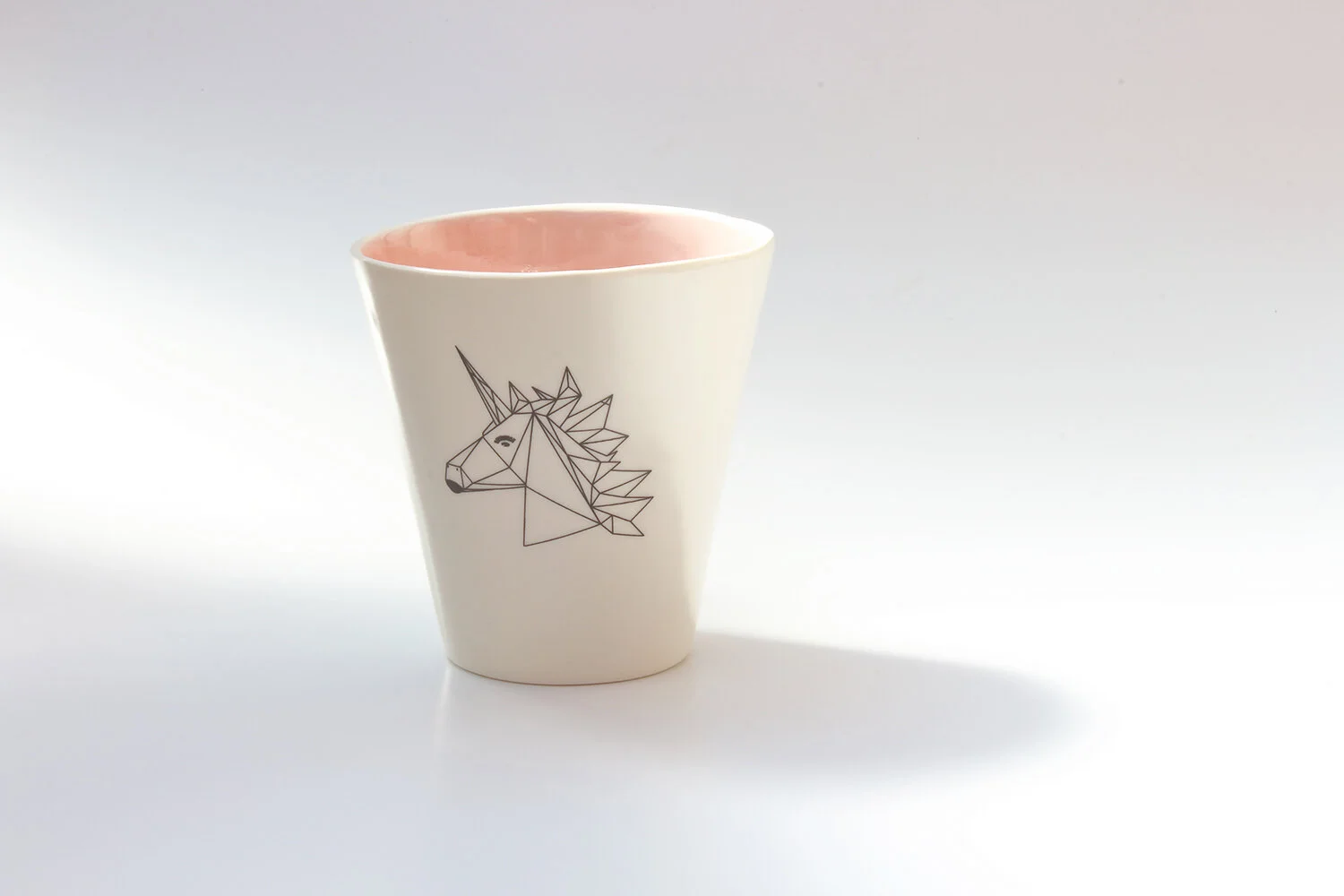 TASSE-KEGEL-XL-EINHORN-ROSA.JPG