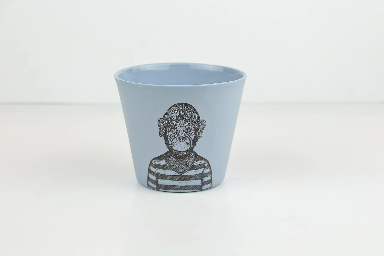 TEE-TASSE-KEGEL-MAXIMUS-AFFE-CESAR-BLAU.JPG