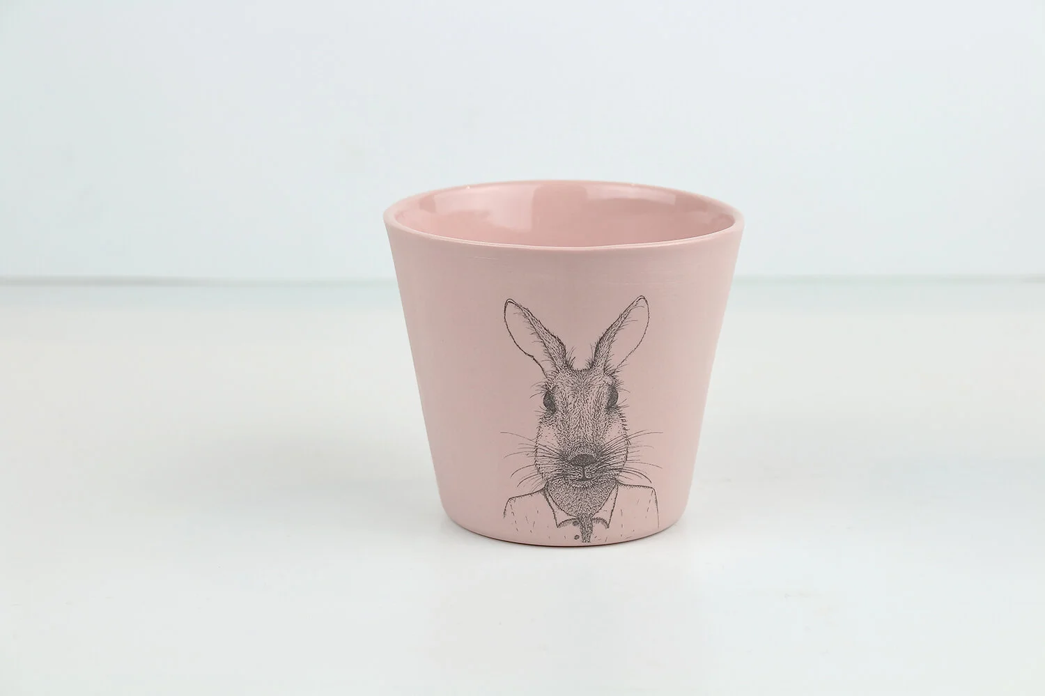 TEE-TASSE-KEGEL-MAXIMUS-HASE-GUSTAV-PINK.JPG