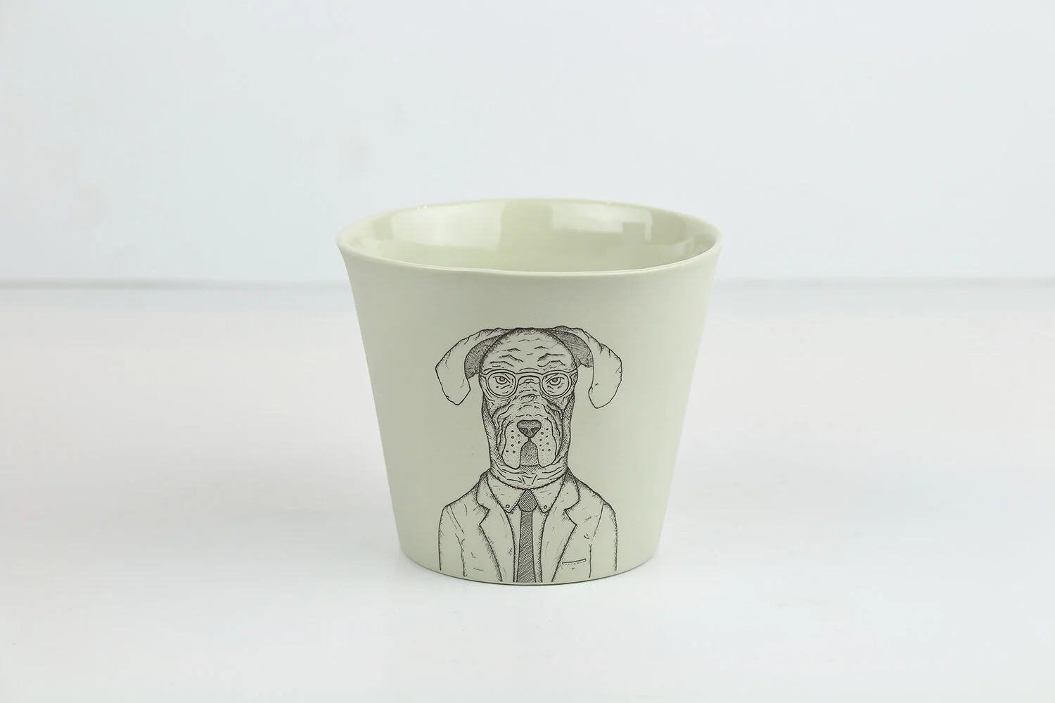 TEE-TASSE-KEGEL-MAXIMUS-HUND-HEKTOR-GRUEN.JPG