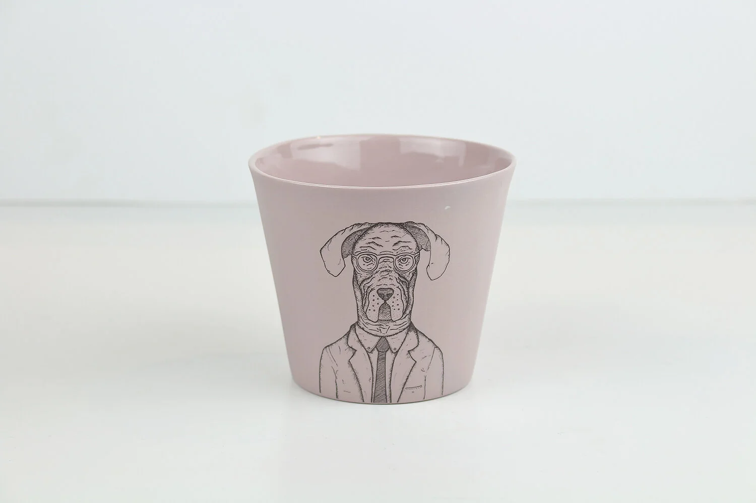 TEE-TASSE-KEGEL-MAXIMUS-HUND-HEKTOR-LILA.JPG