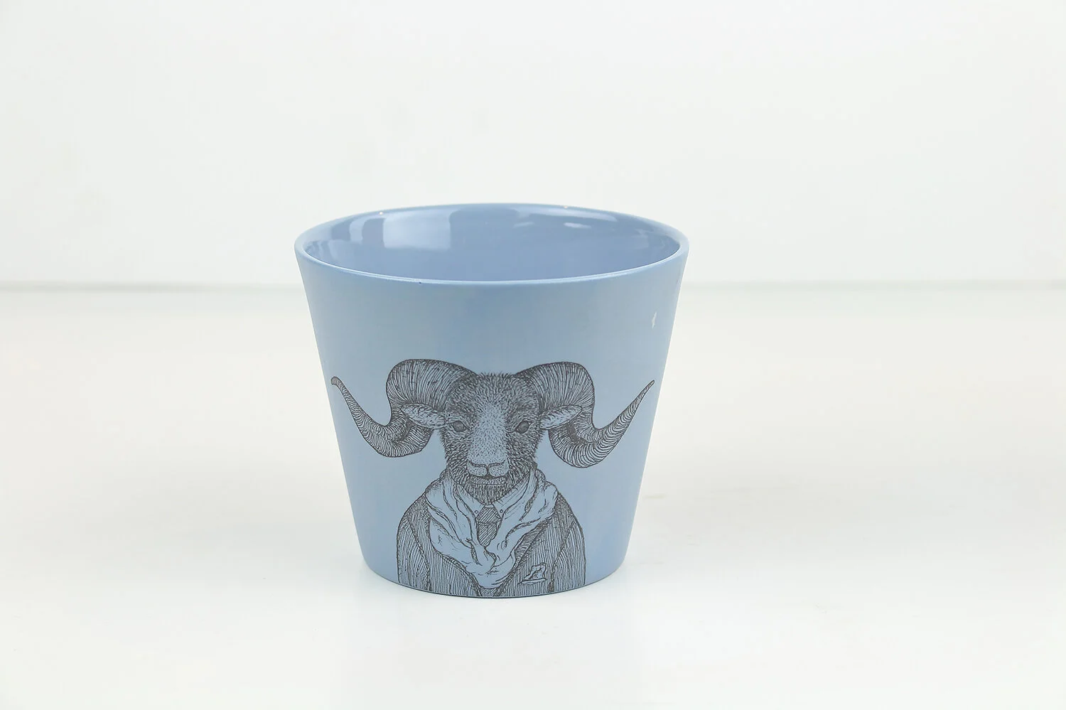 TEE-TASSE-KEGEL-MAXIMUS-WIDDER-WILHELM-BLAU.JPG