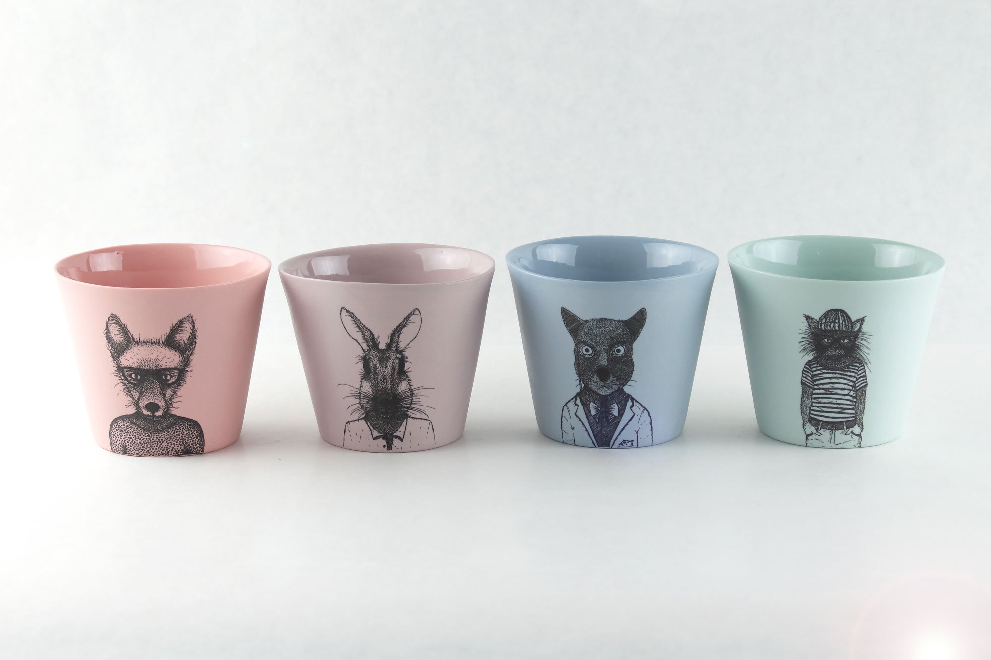 PORZELLANBECHER MIT TIERMOTIV HANDGEMACHT - SET05.jpg