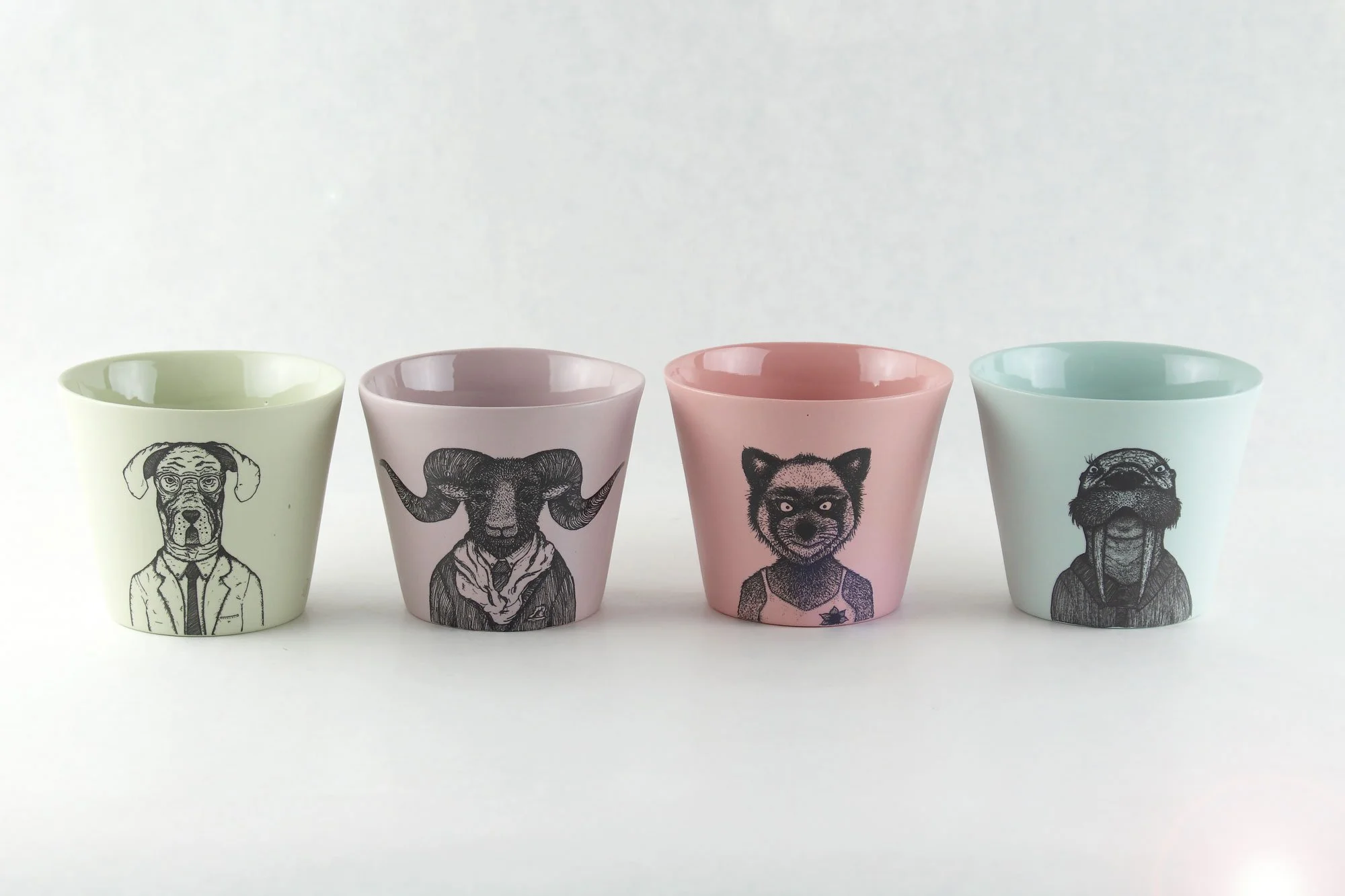 PORZELLANBECHER MIT TIERMOTIV HANDGEMACHT - SET03.jpg