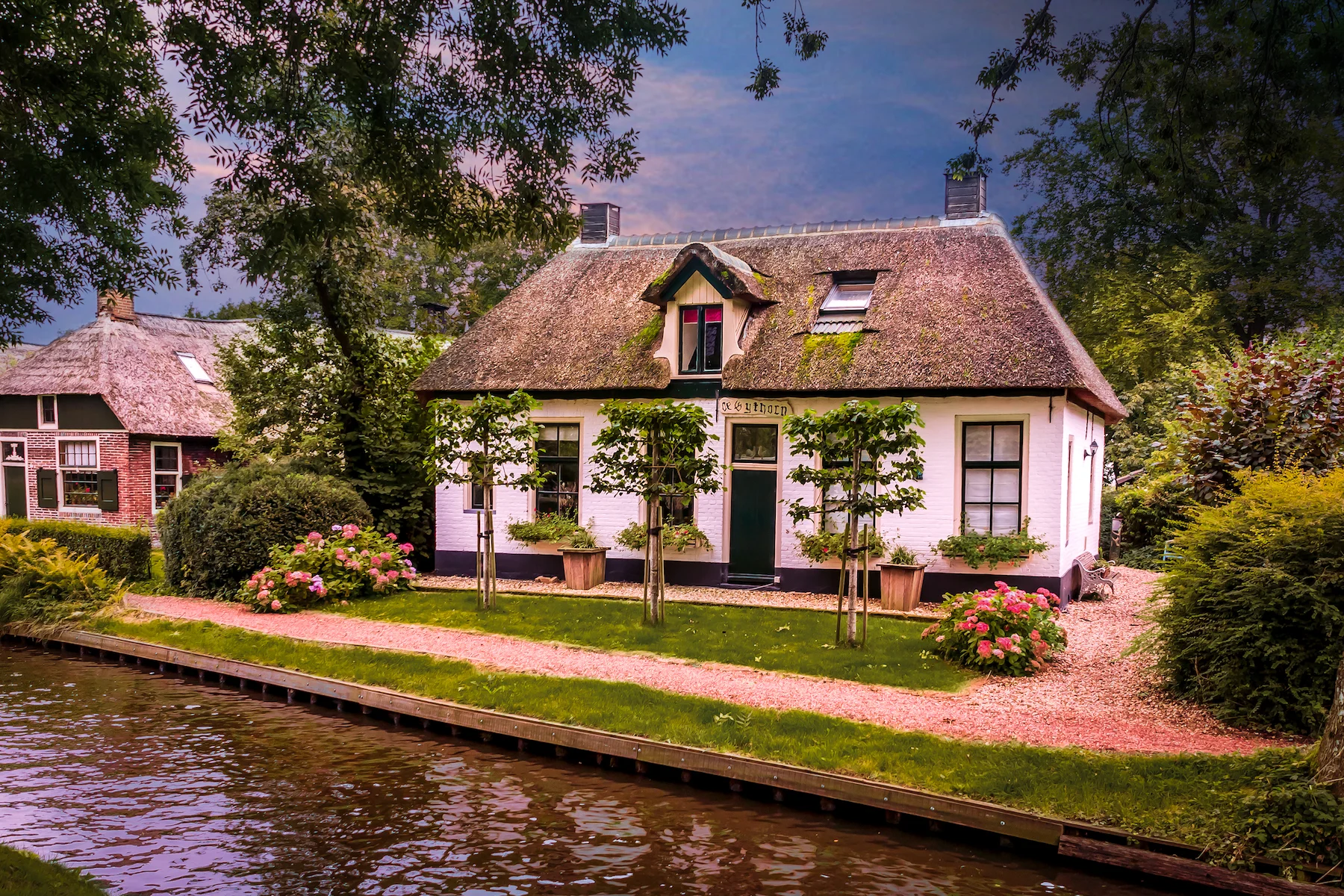 ARQ 032 - GIETHOORN