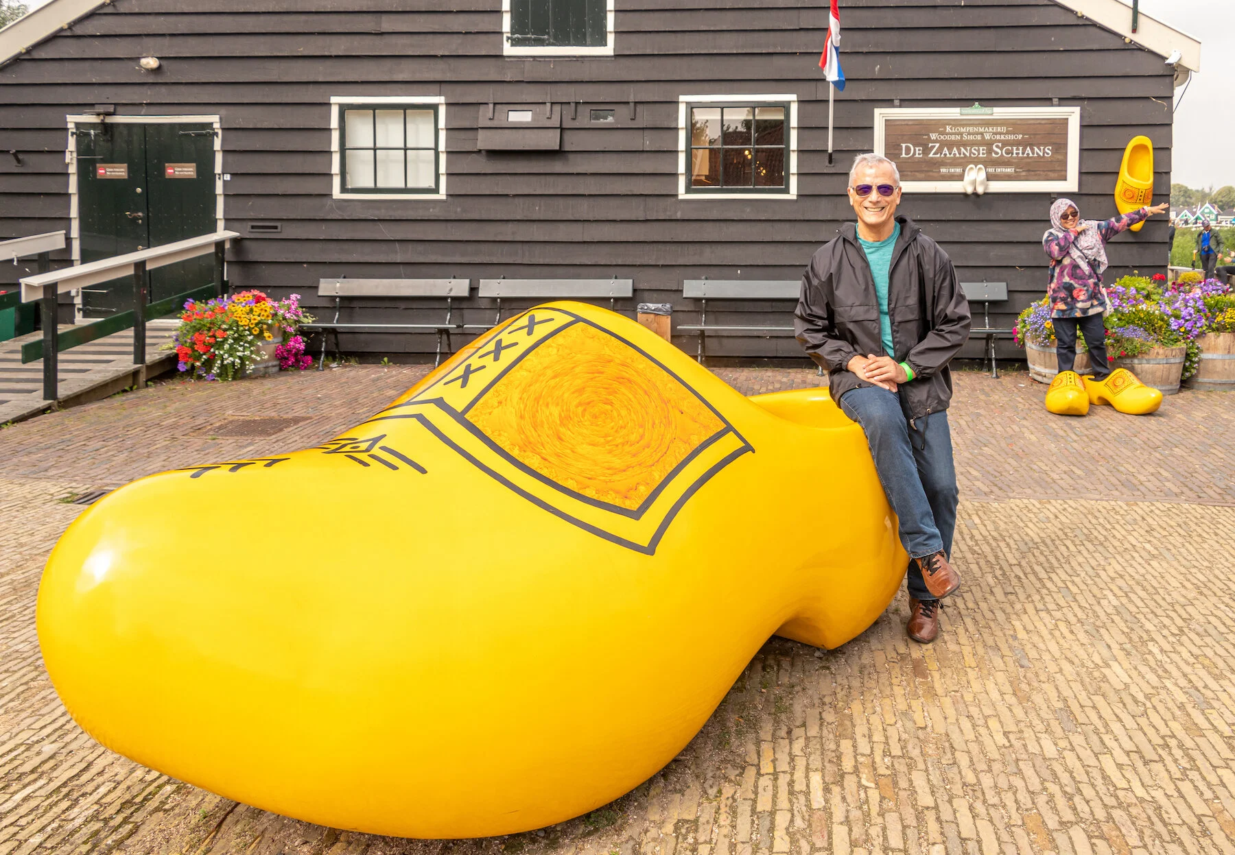 LCP 112 - BIG SHOE