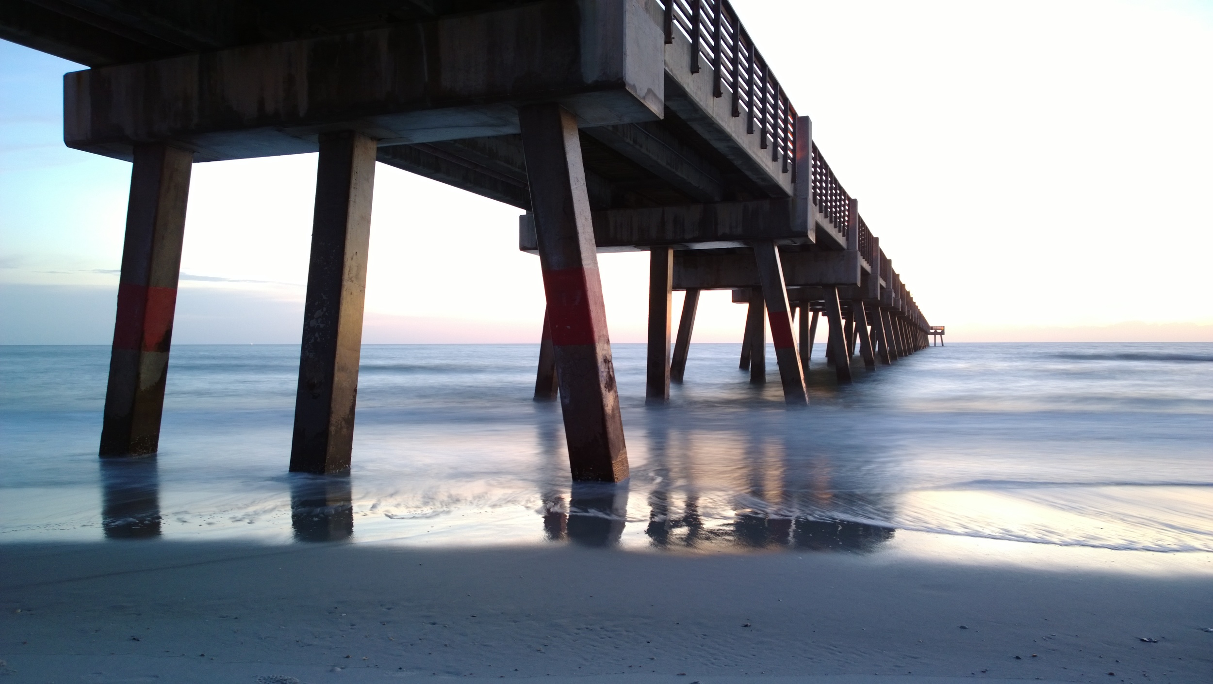 Jax Pier Right