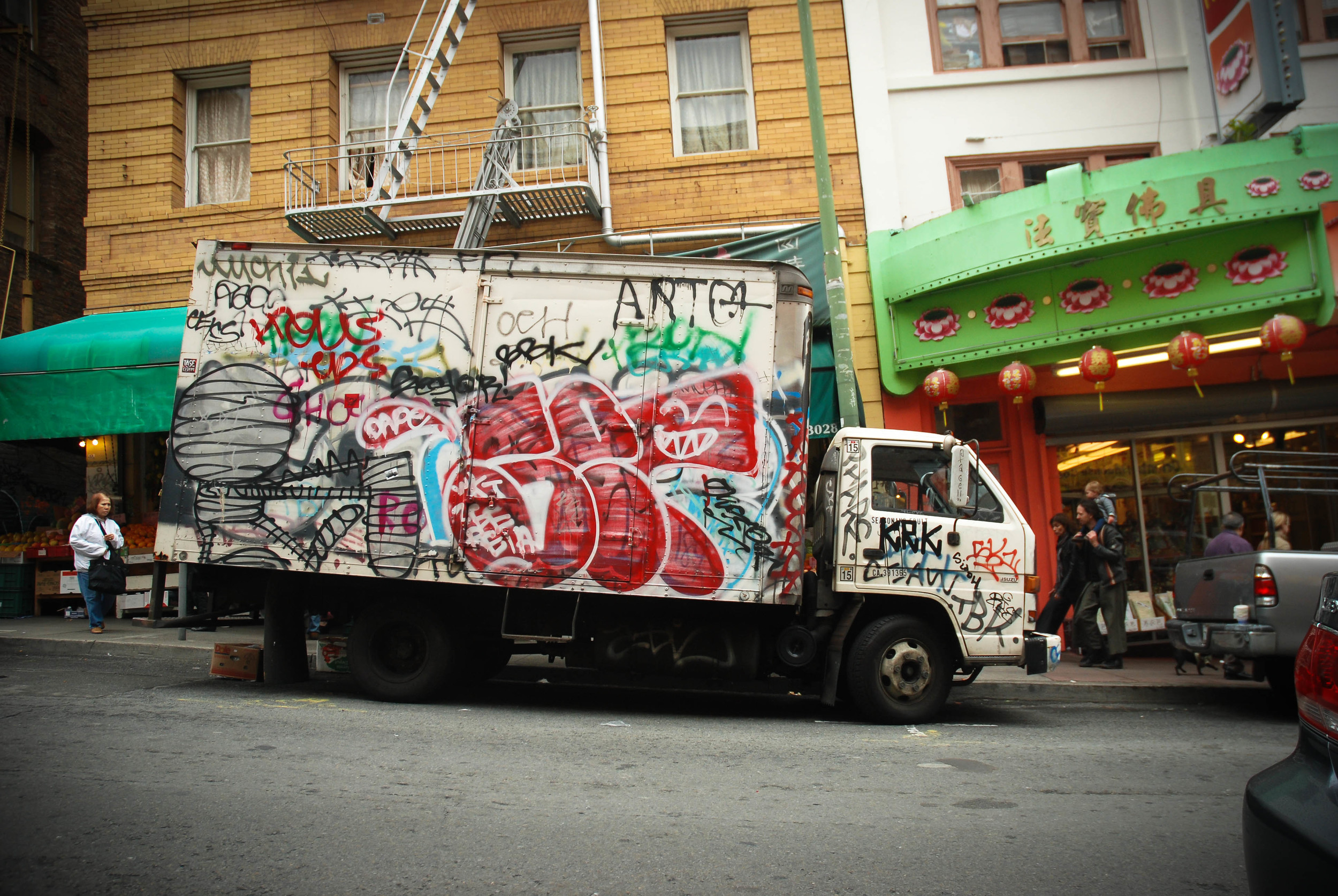 graffiti truck.jpg