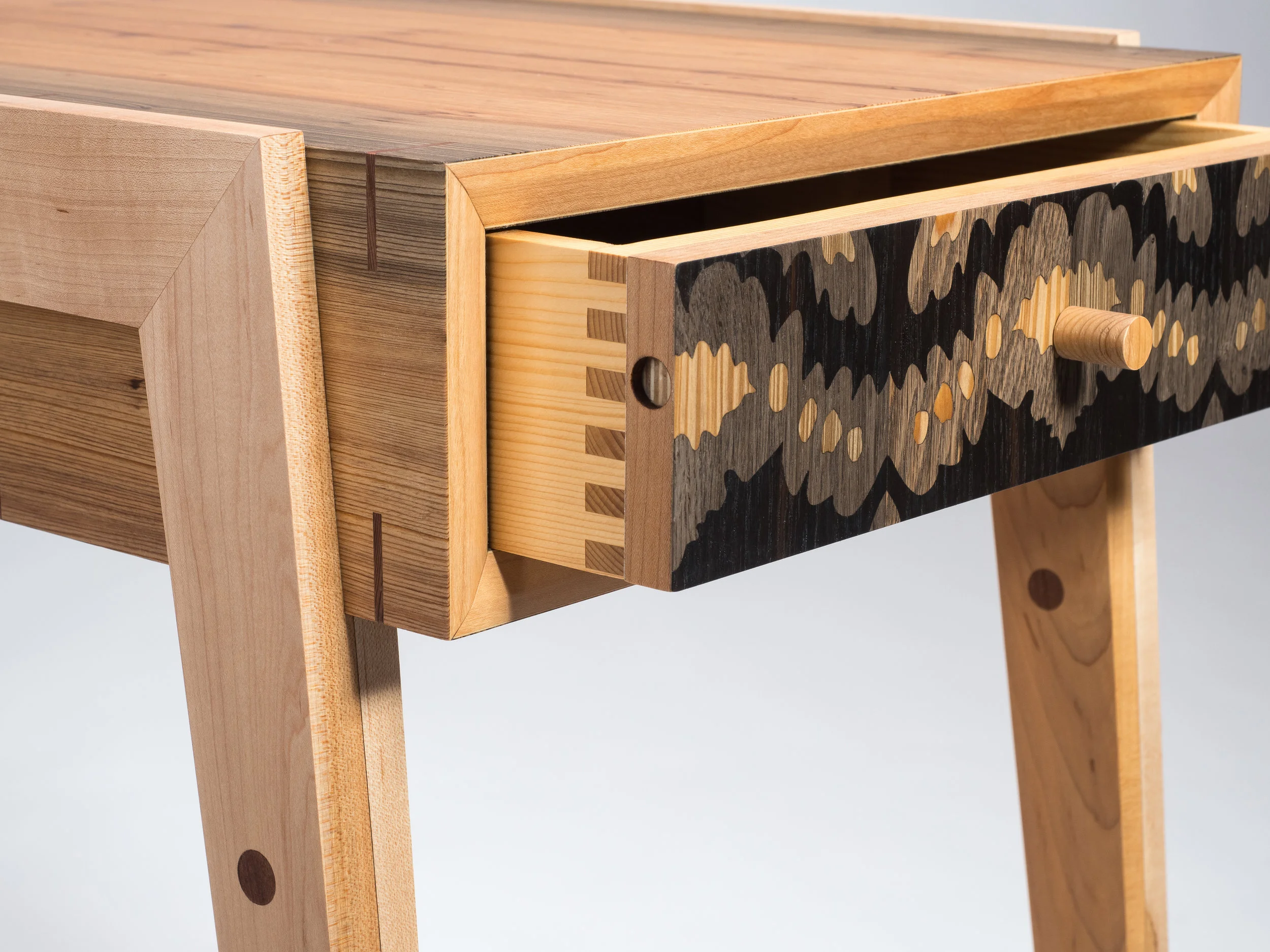Sphynx Table Detail.jpg