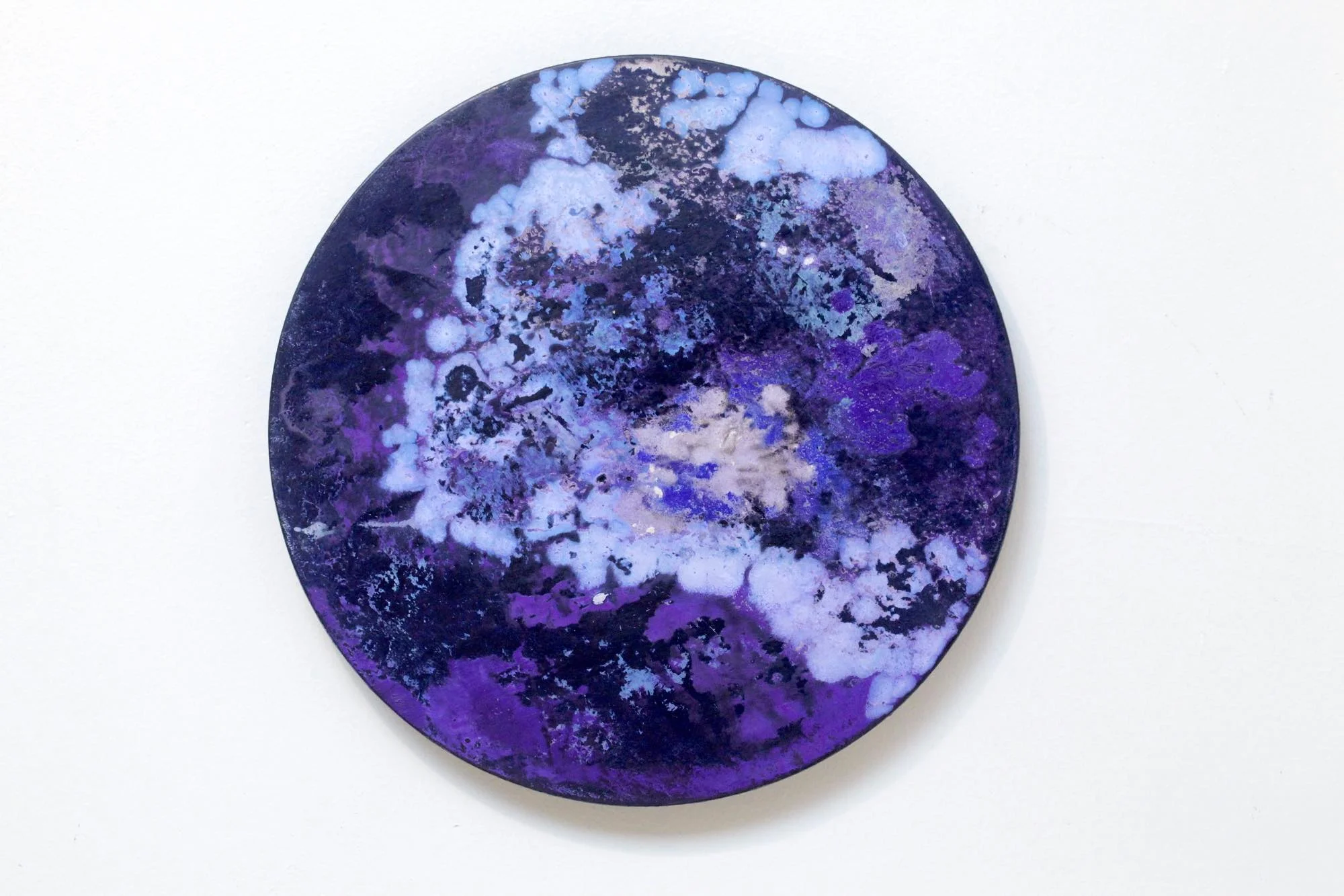 2016 Acrylic and metallic powder on board 27.2cm diameter