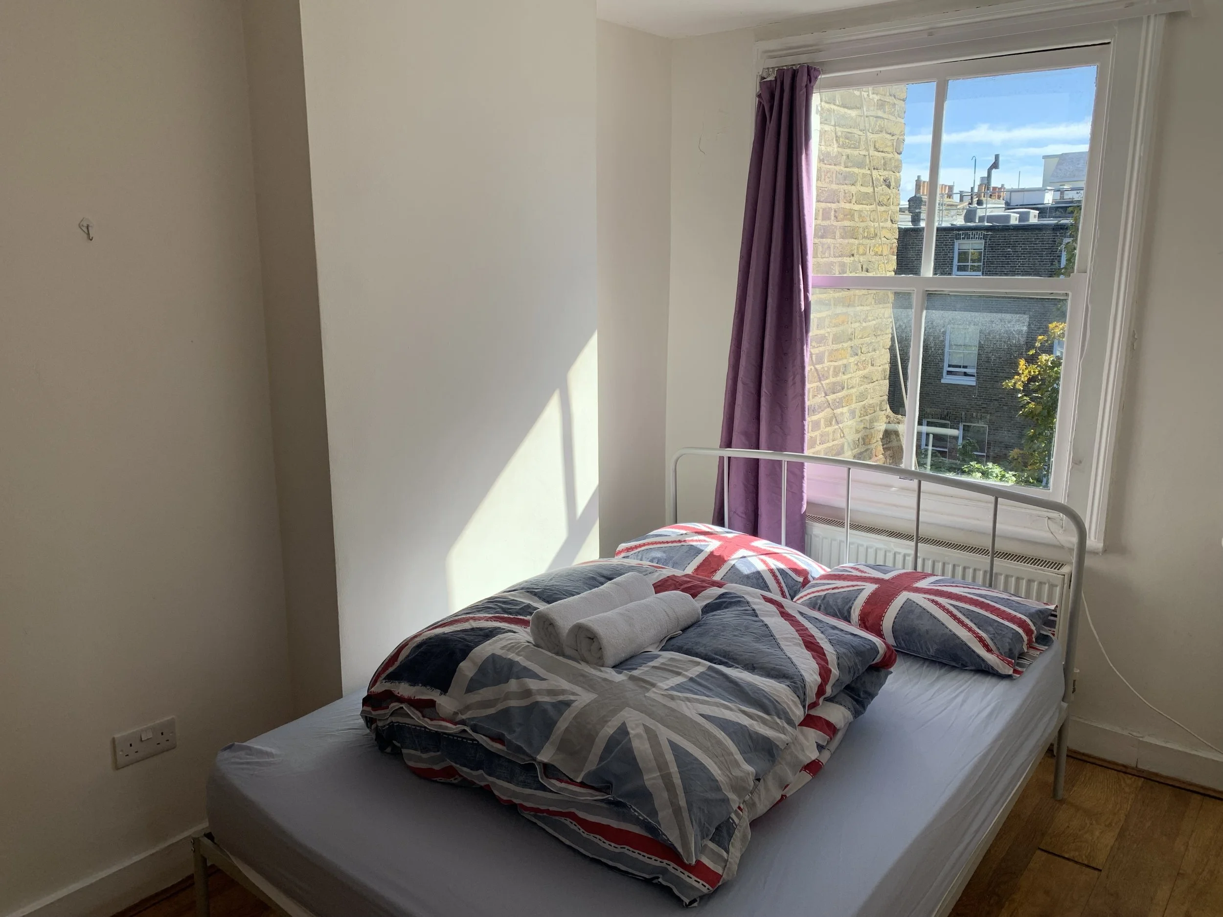 Saint James Backpackers Hostel London