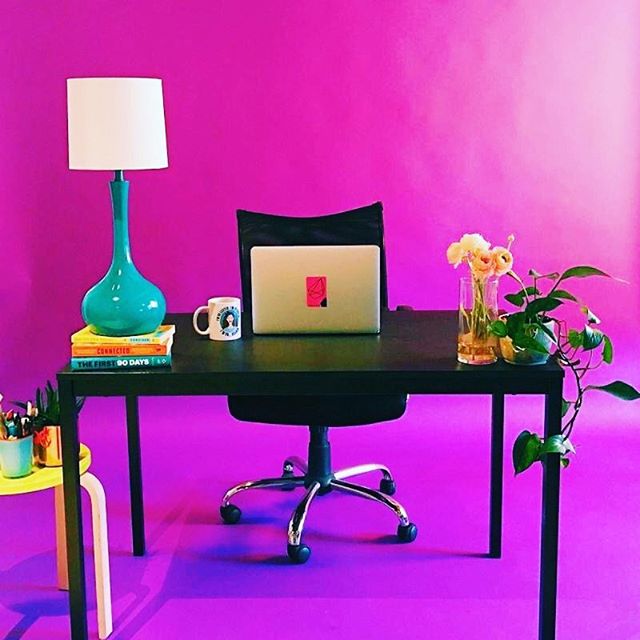 @pollenmidwest is hiring a Pollen Studio Manager! Looking for the most creative, kind, and gifted project manager for our social enterprise Pollen Studio. Comp & Bennies: $60k, health stipend, 35 days off, 12 holidays, flexible and caring culture. http://bit.ly/2ZriTyK. Ask me all your questions! Please help share far and wide!