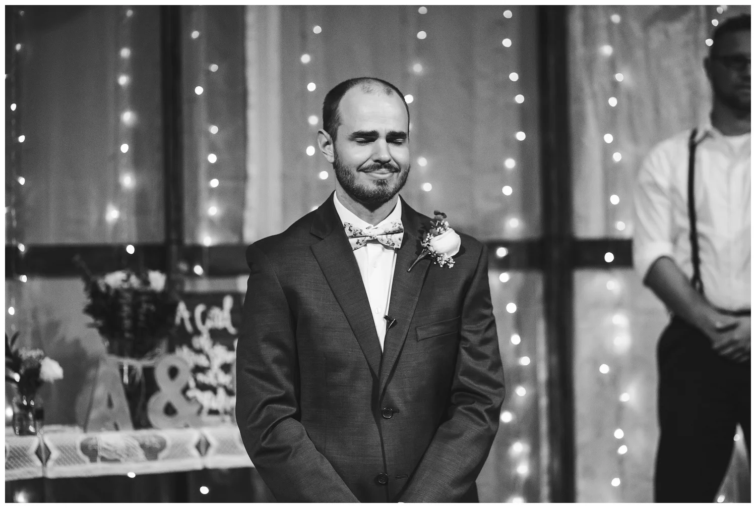 Enumclaw_Wedding_Photographer (12).jpg