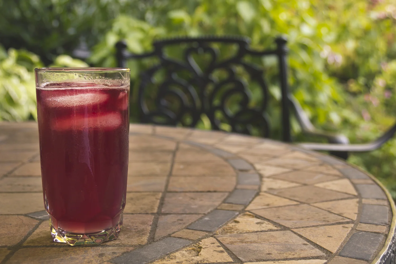 Tinto de Verano. Photo by Helena McMurdo. Recipe on myendlesspicnic.com