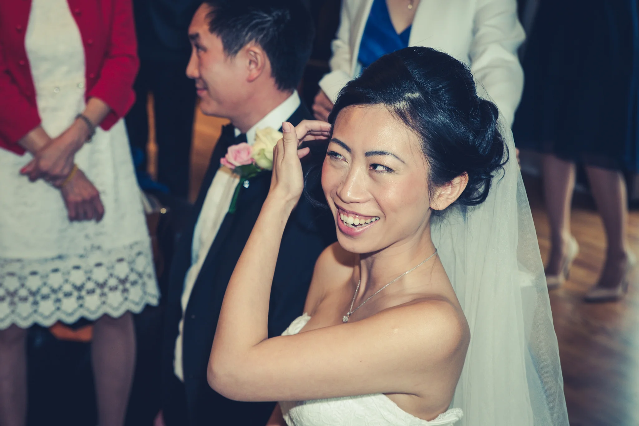 beautiful asian bride for framed fantasies photography