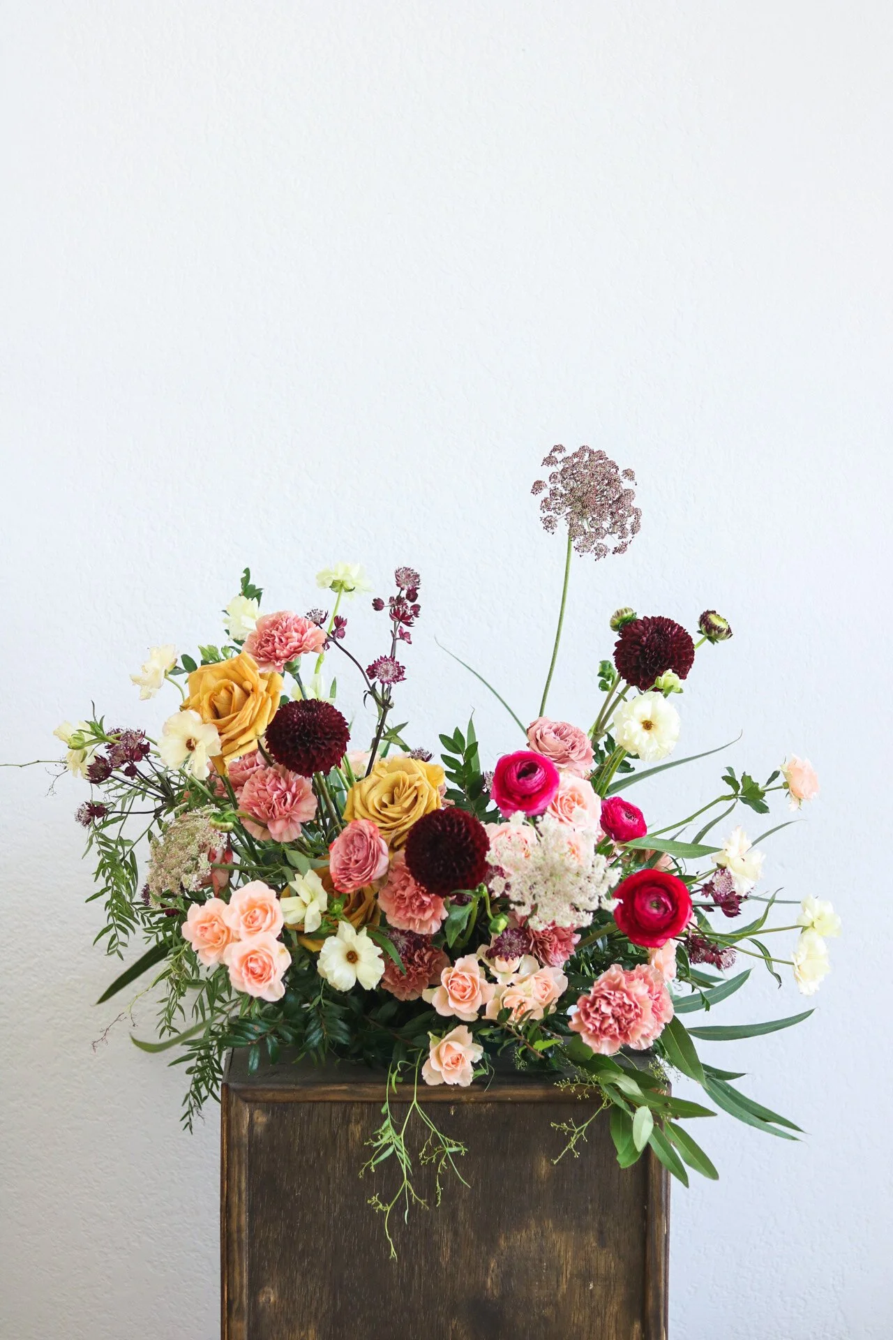 2' Rounded Floral Tray  $395 | $445