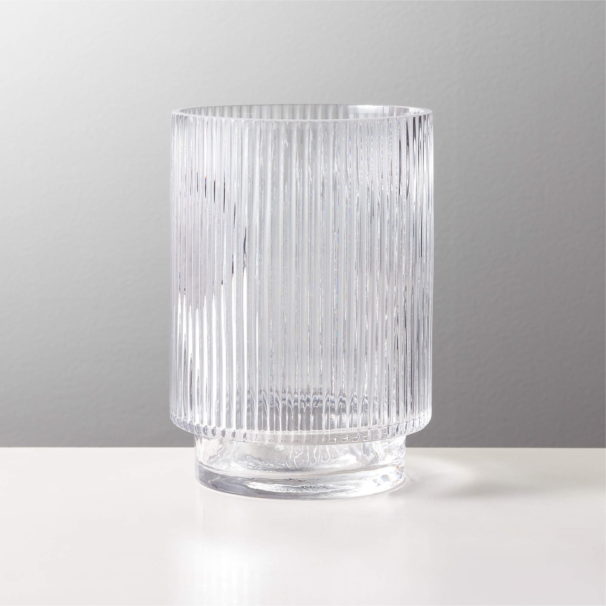 short wide pleated vases - 44