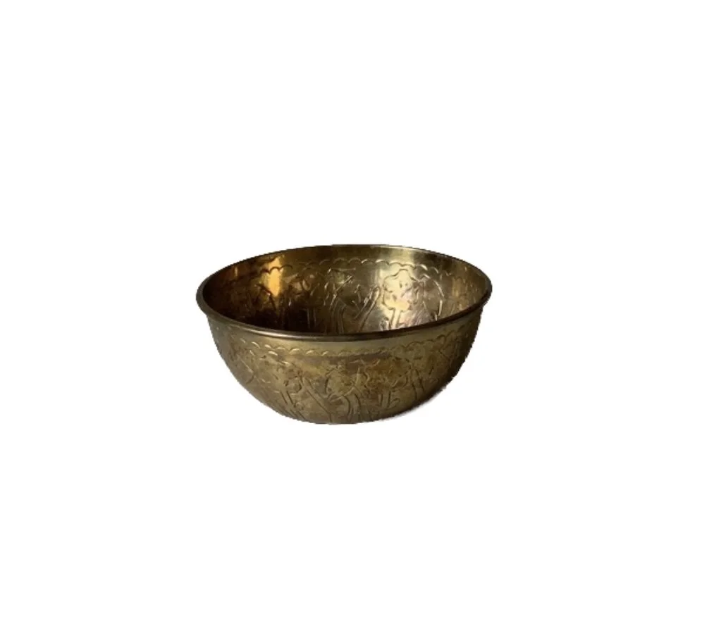 small brass bowls - 13
