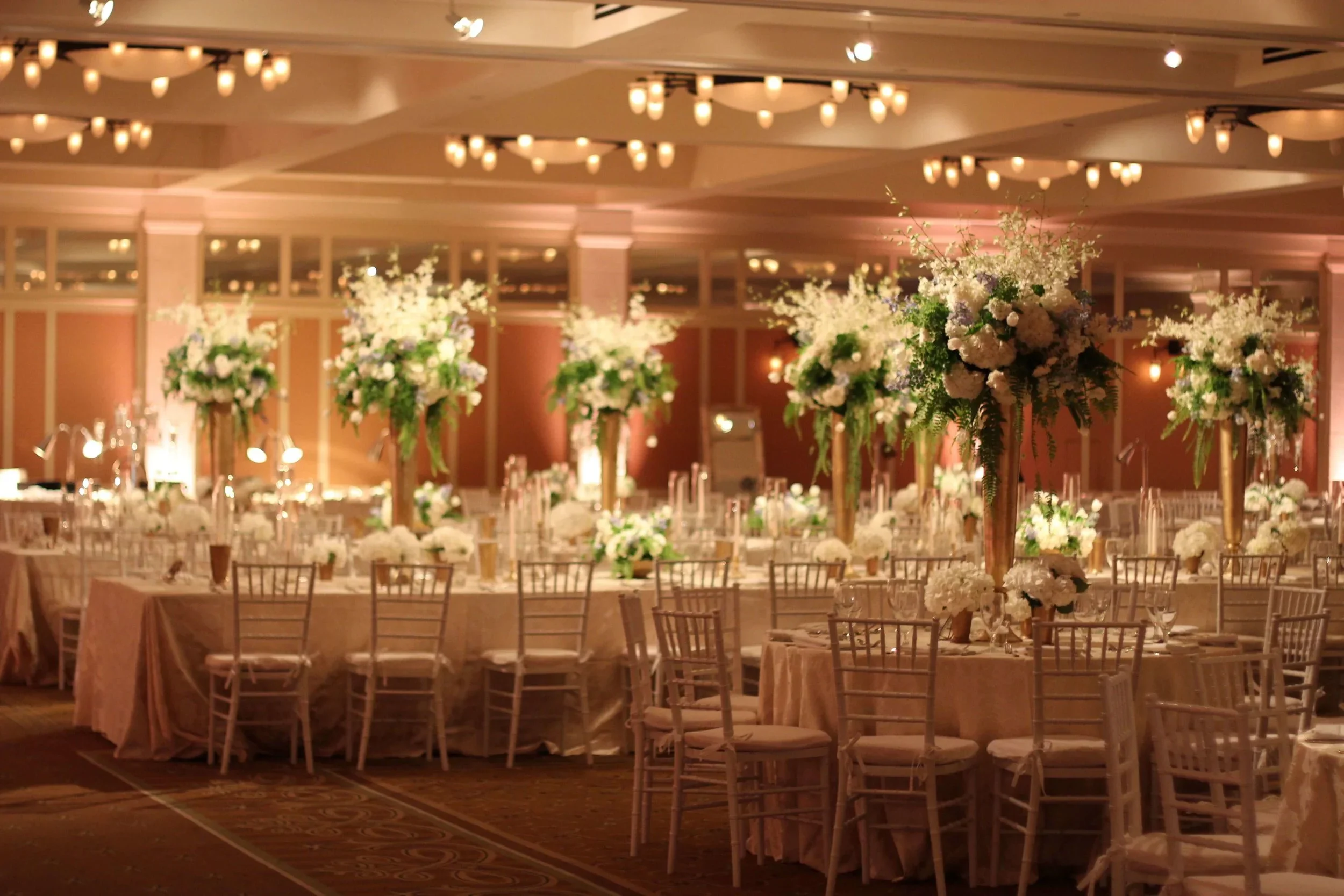 Classic wedding reception design with luxe florals.jpg.webp