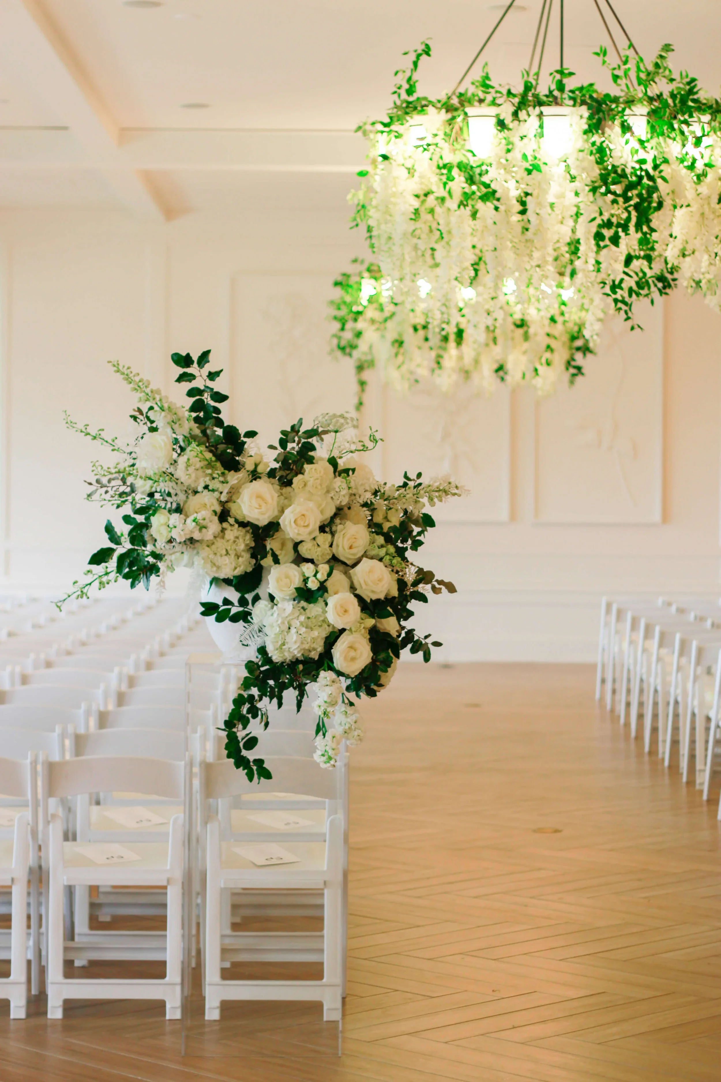 Classic, garden-style ceremony design with clean, tailored styling.jpg.webp