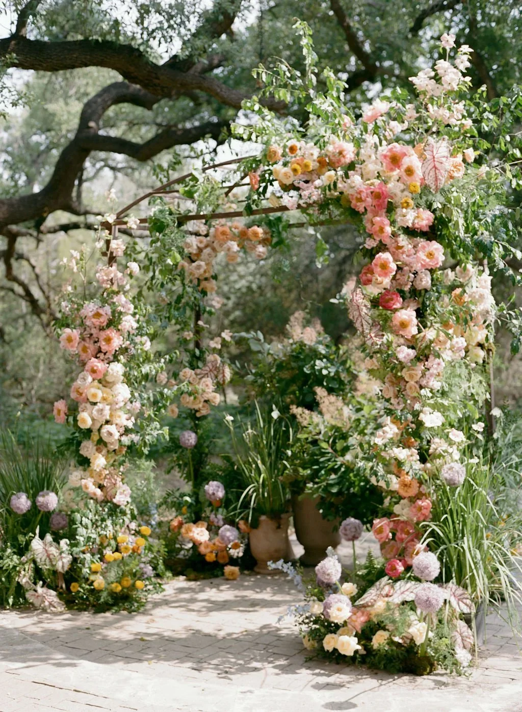 Editorial floral design blending natural elements and structure.webp