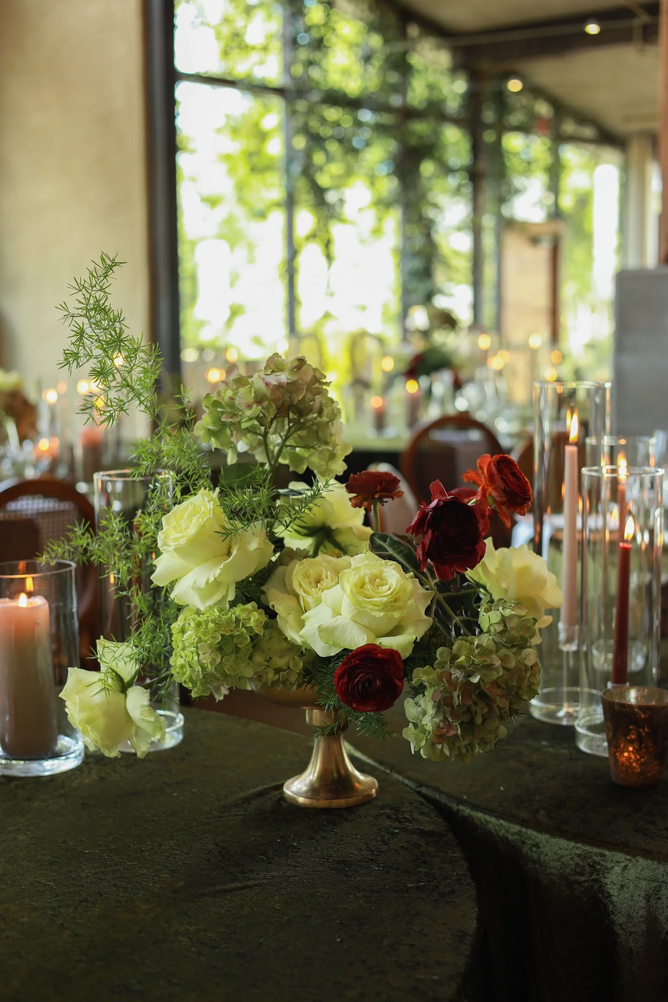 sculpteral centerpiece editorial inspired.jpg