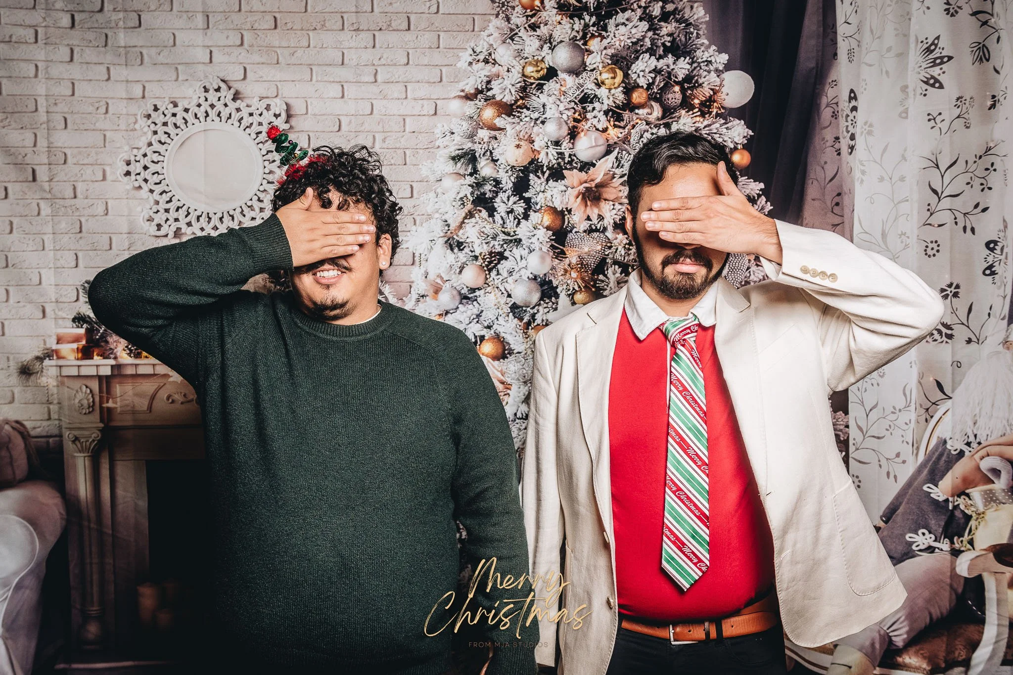 Holiday Party mini jpgs-04.jpg