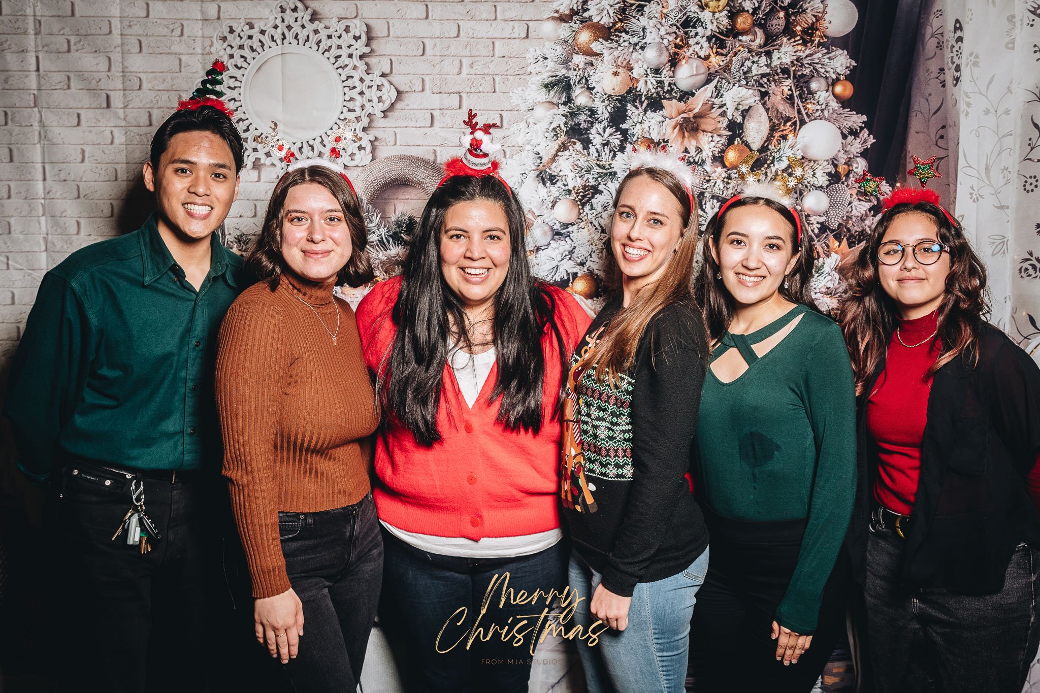 Holiday Party mini jpgs-25.jpg