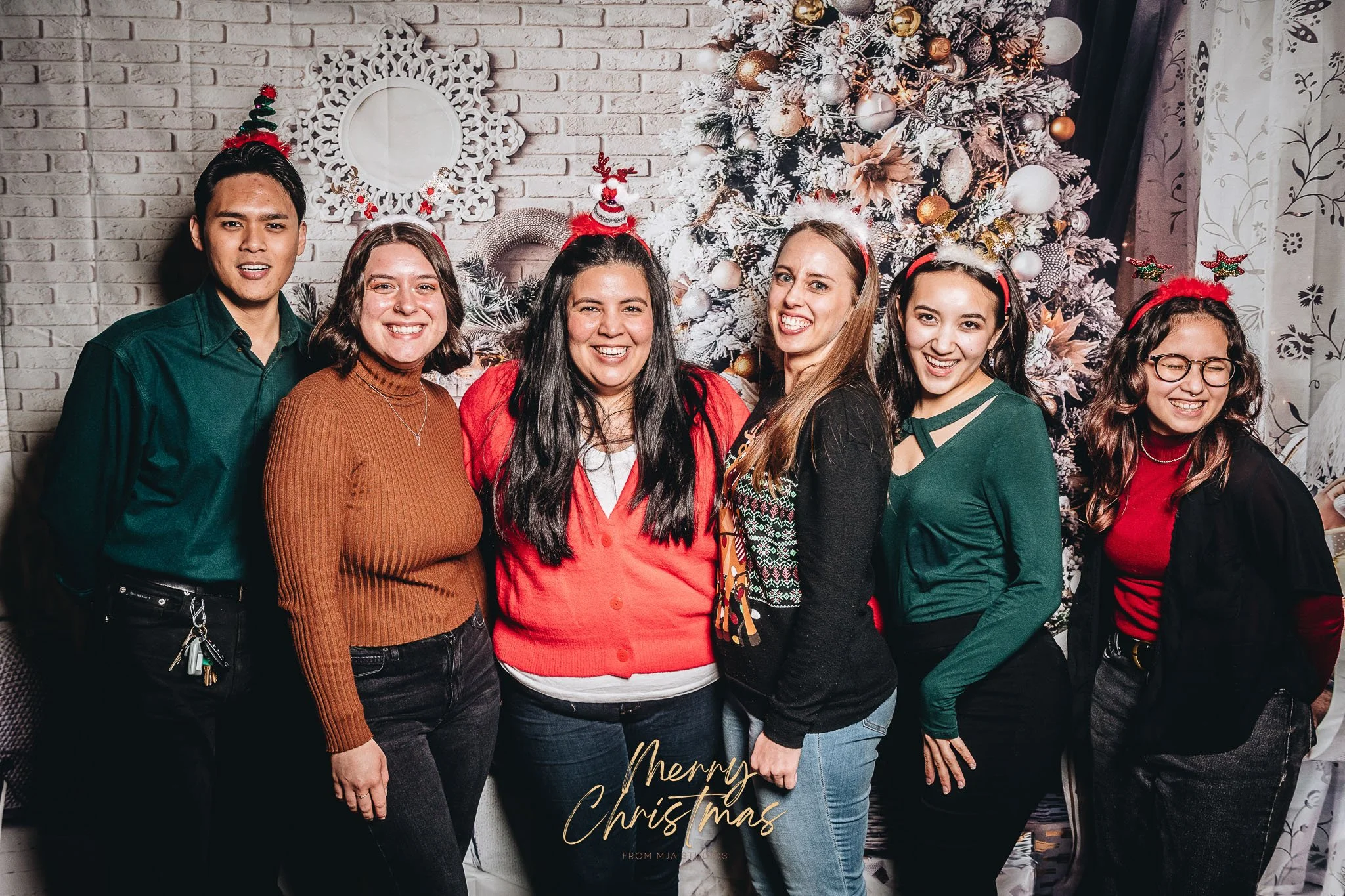 Holiday Party mini jpgs-26.jpg