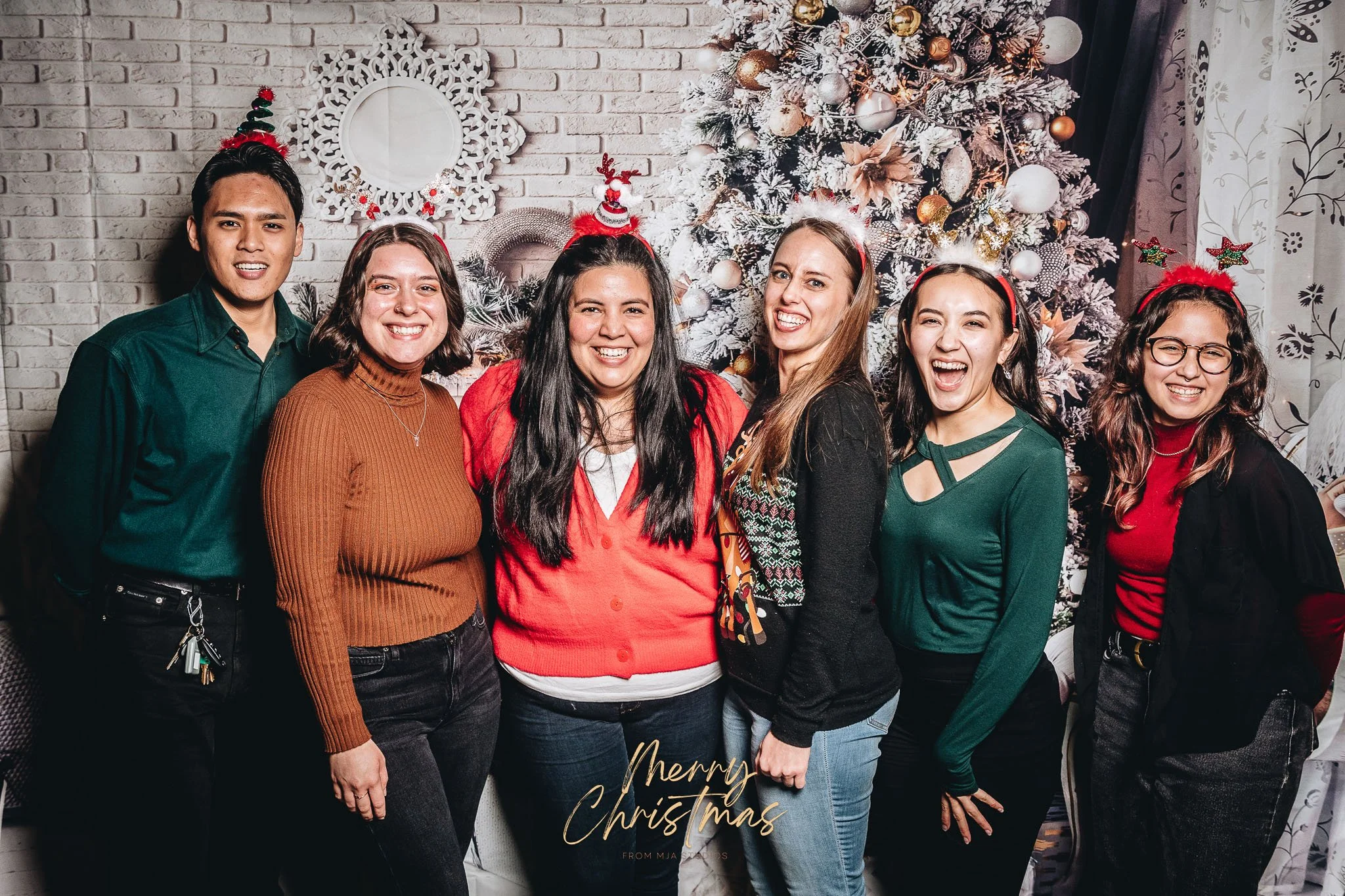 Holiday Party mini jpgs-27.jpg