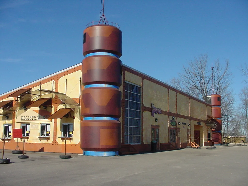  Challenge Park Xtreme - Main Building 