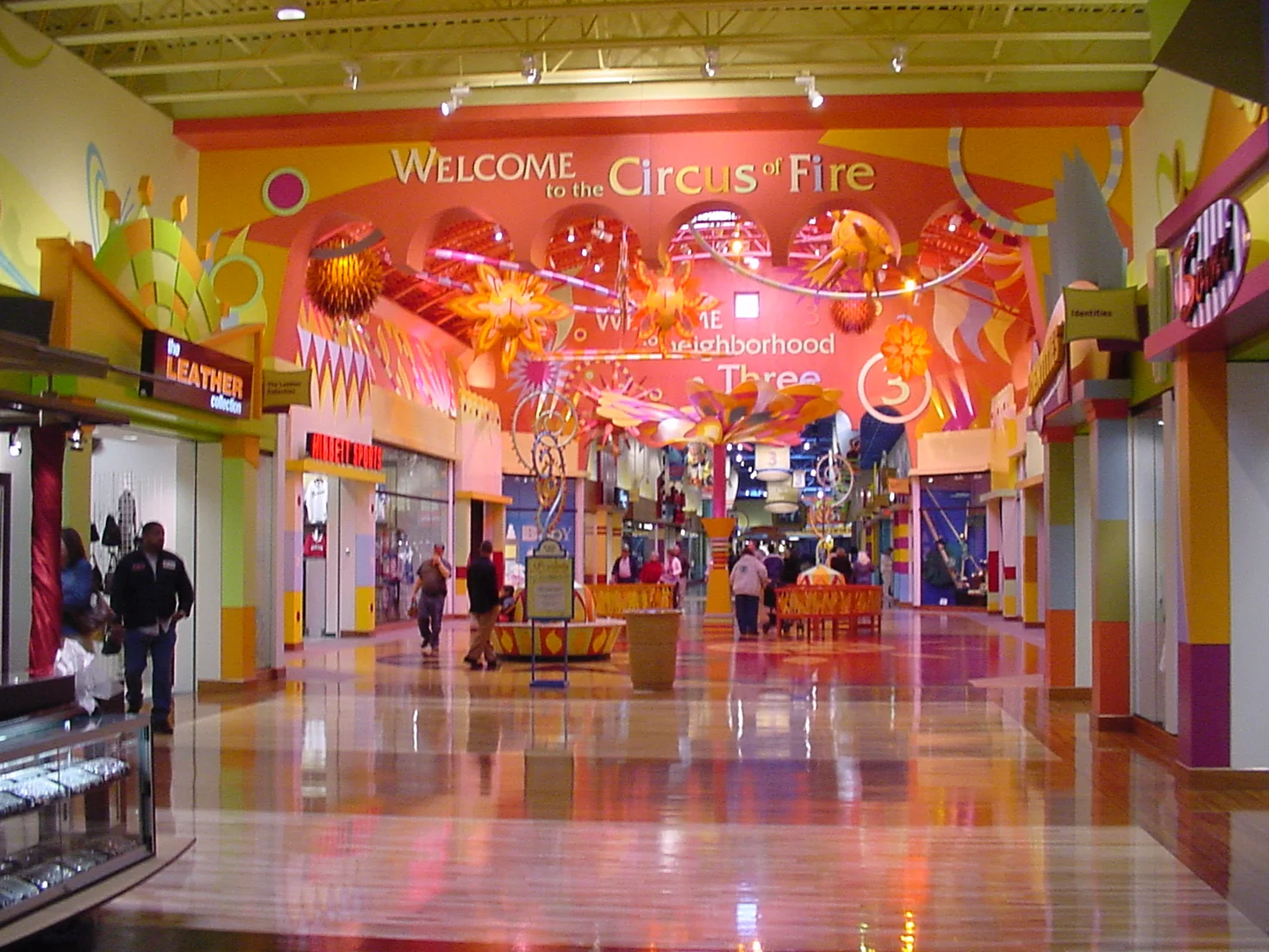  St. Louis MIlls - Circus of Fire 