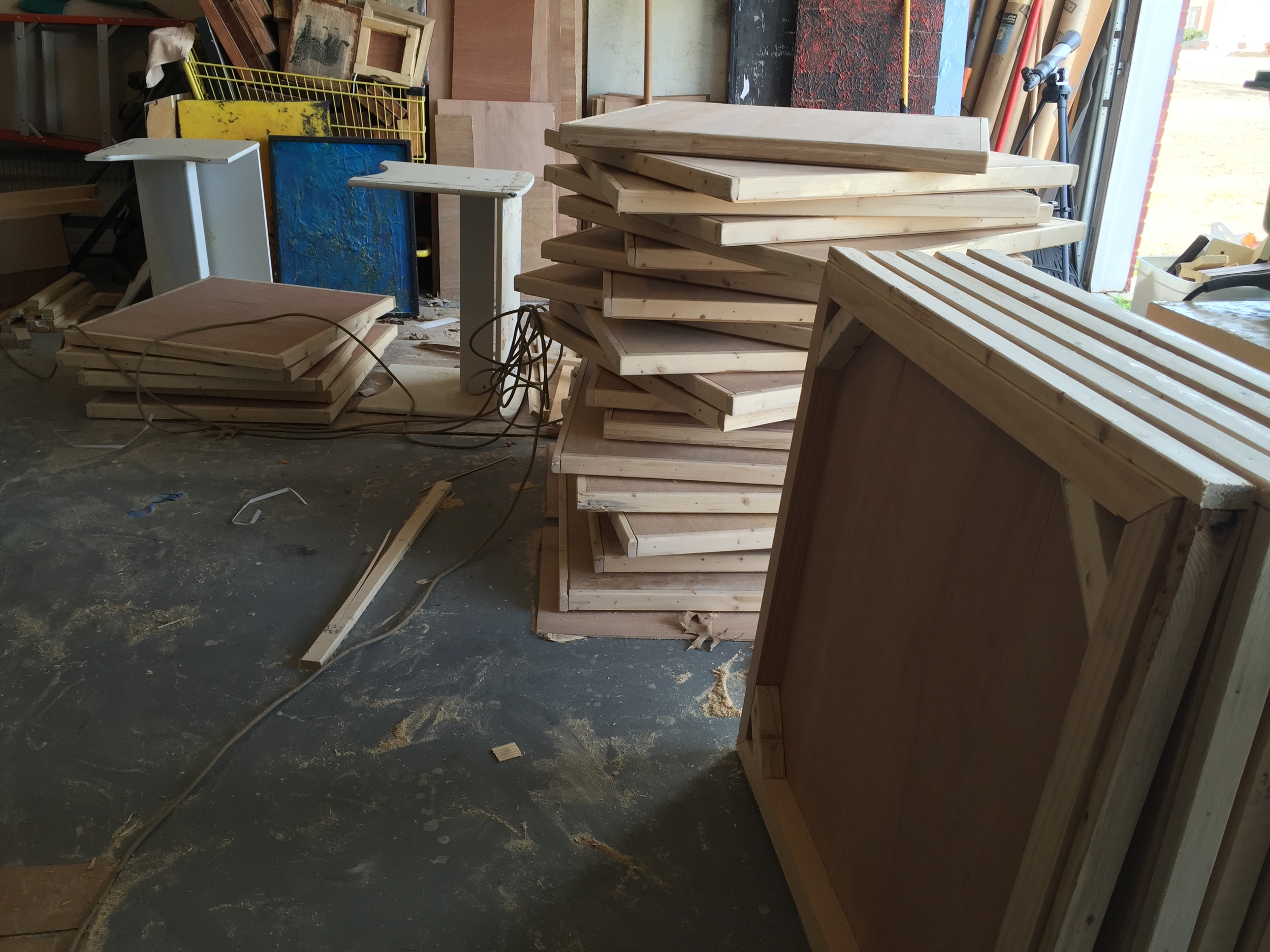 SANDING