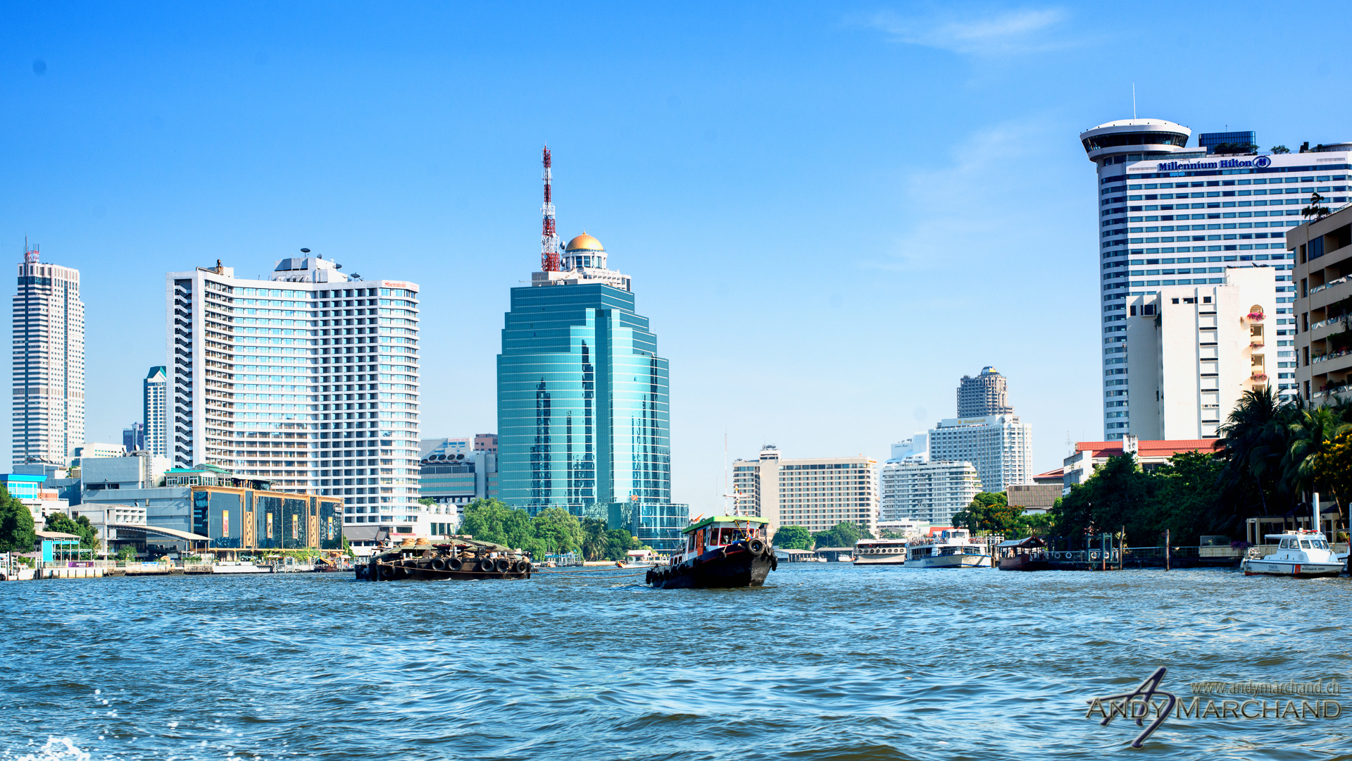 Samphan Thawong Bangkok Skyline