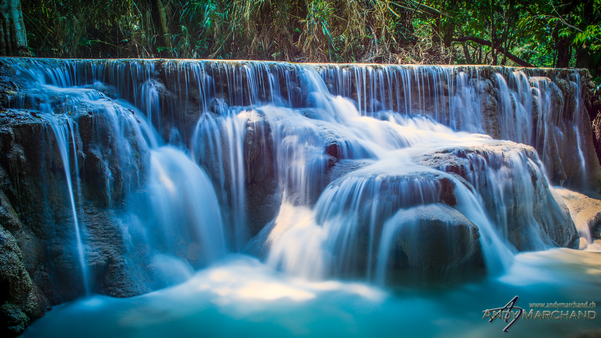 Kouangxi Waterfall