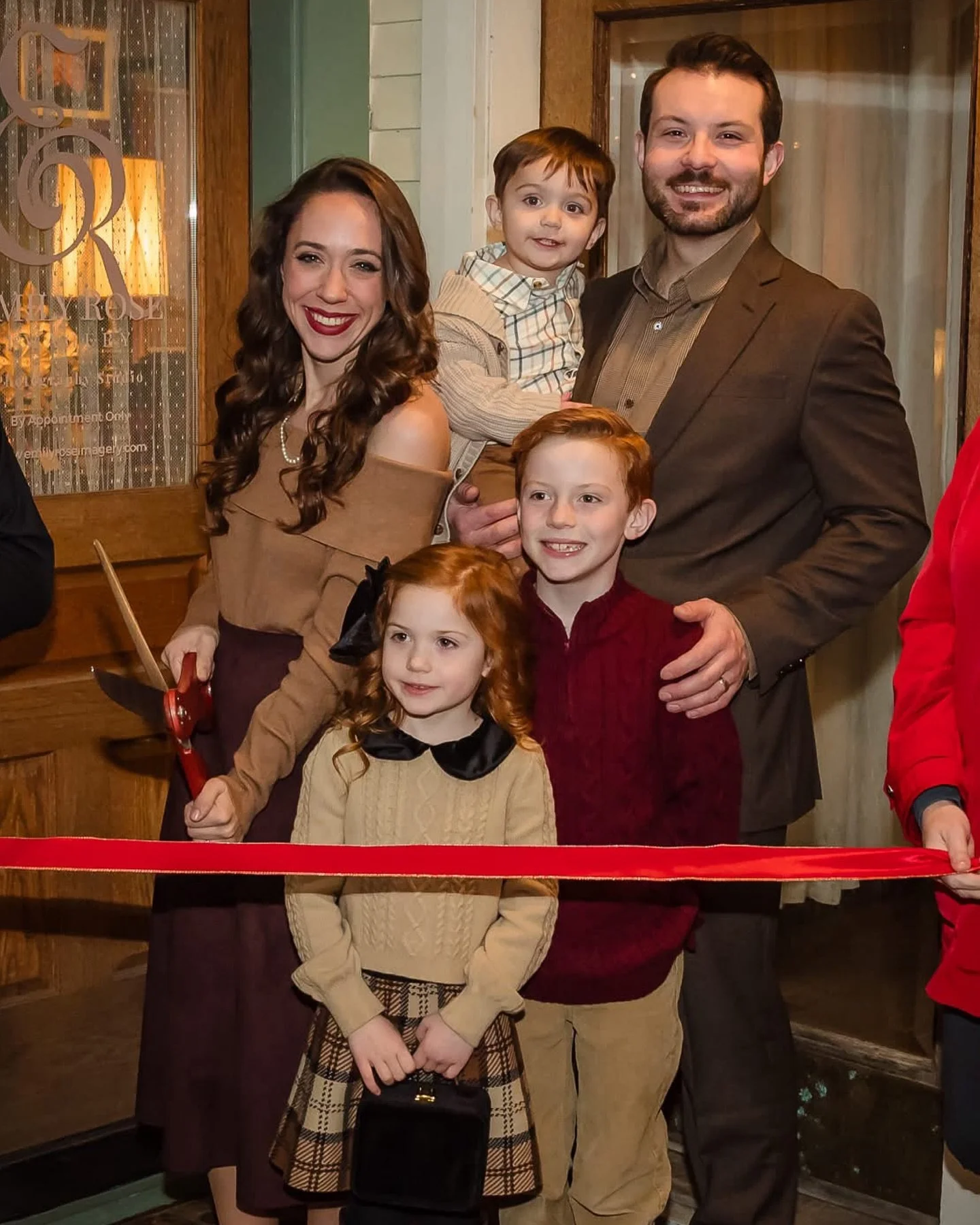 I just simply do not know where to start. Thursday was a day that will be a core memory for the rest of my life. 

On Thursday November 13th, the Milan Area Chamber  officially opened our new studio with a ribbon cutting. Yes- I have a studio, ready 